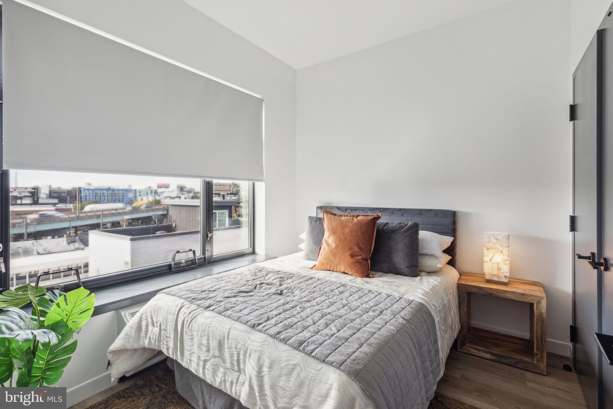 1122 FRANKFORD AVENUE STUDIO - A1