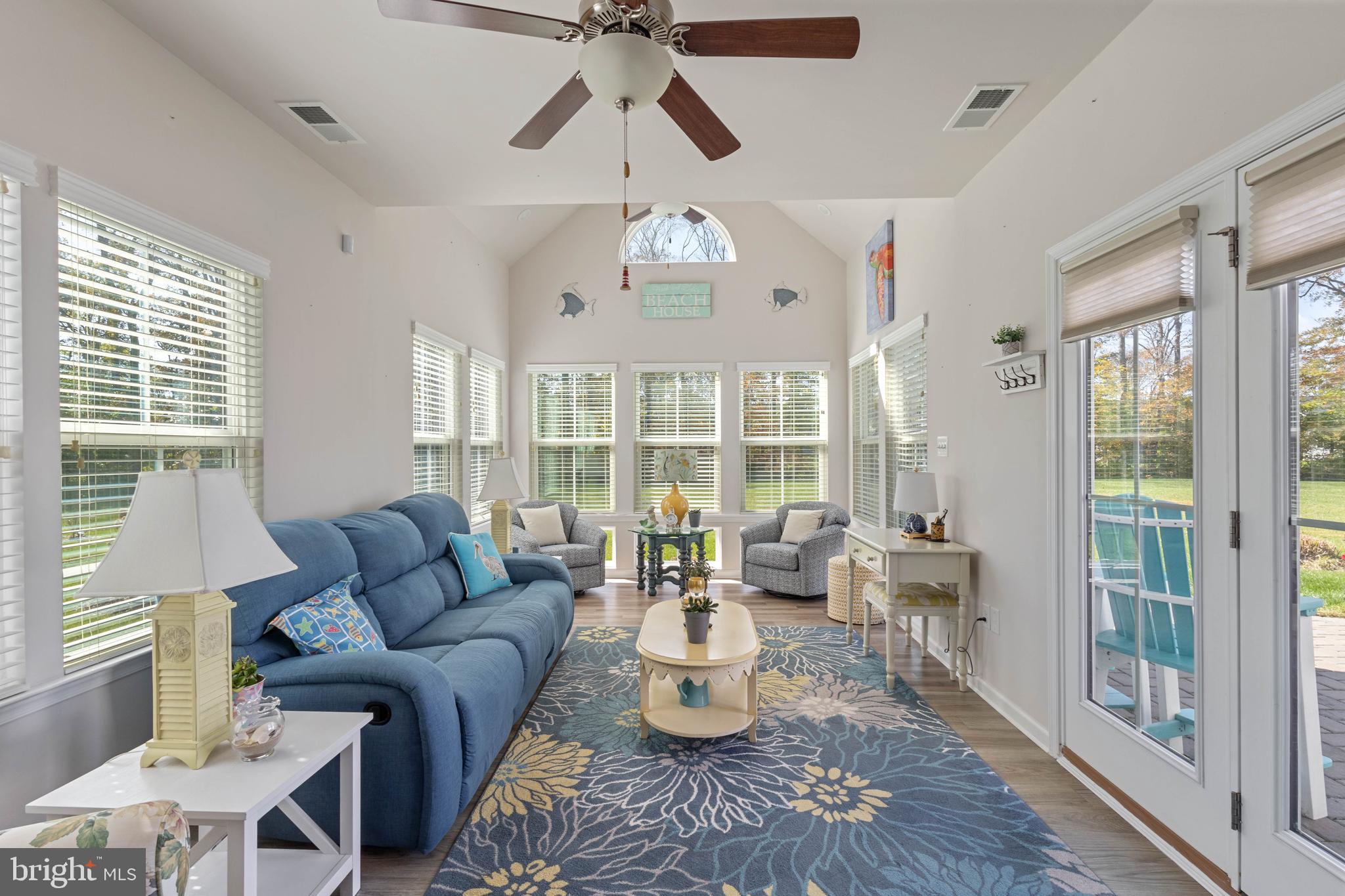 LIGHTHOUSE LAKES - Residential