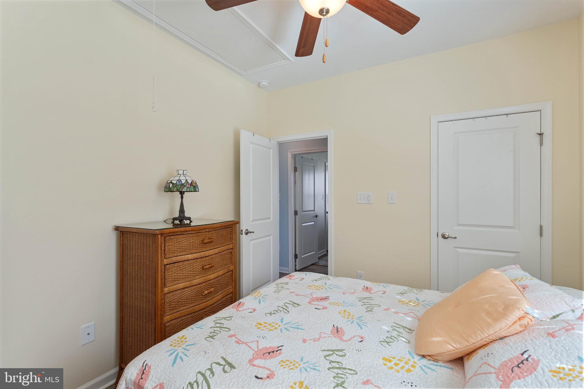 LIGHTHOUSE LAKES - Residential