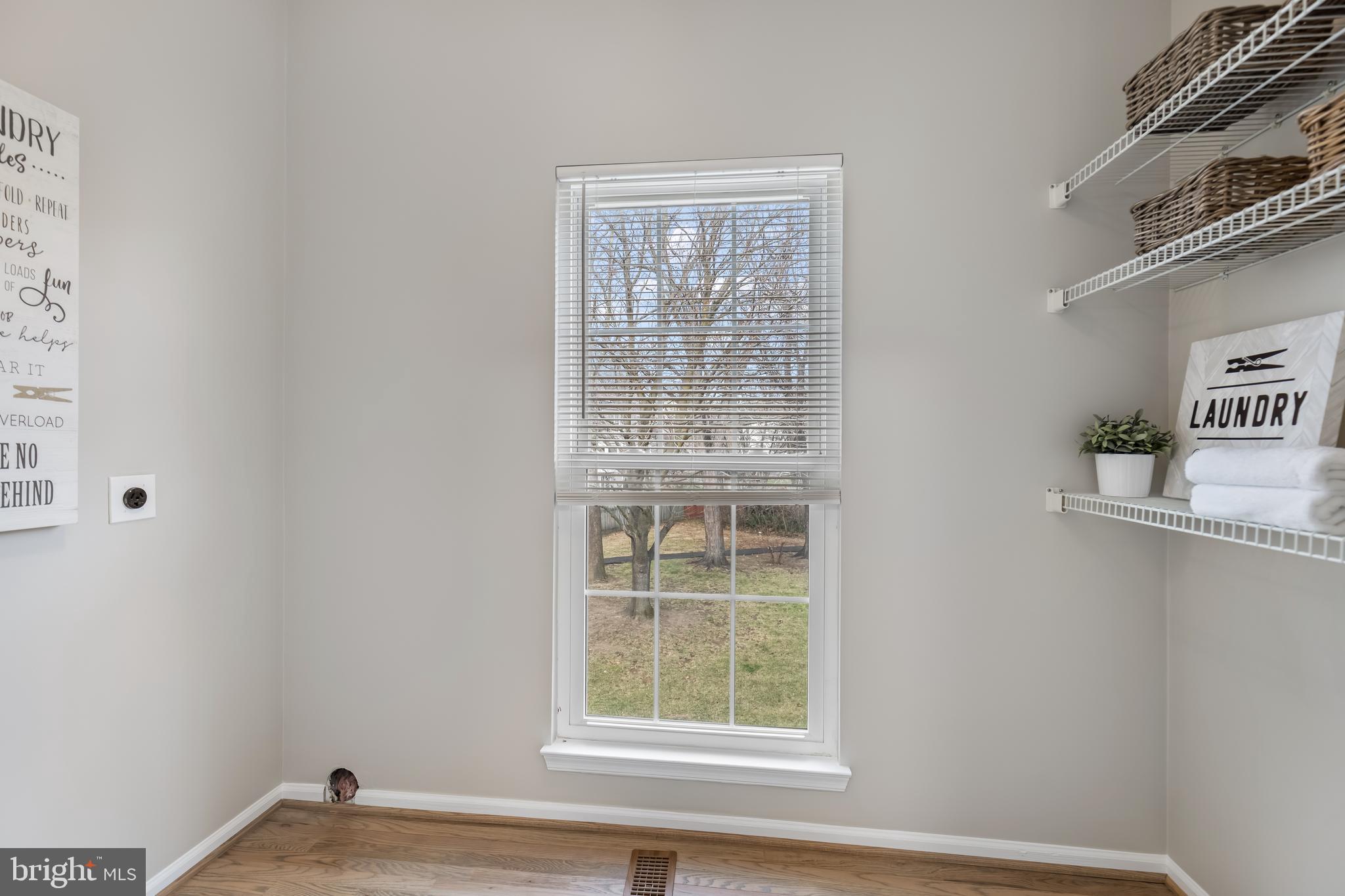 TWIN OAKS FARM - Residential