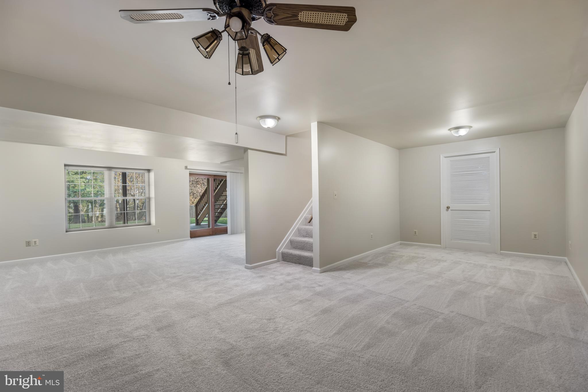 TWIN OAKS FARM - Residential