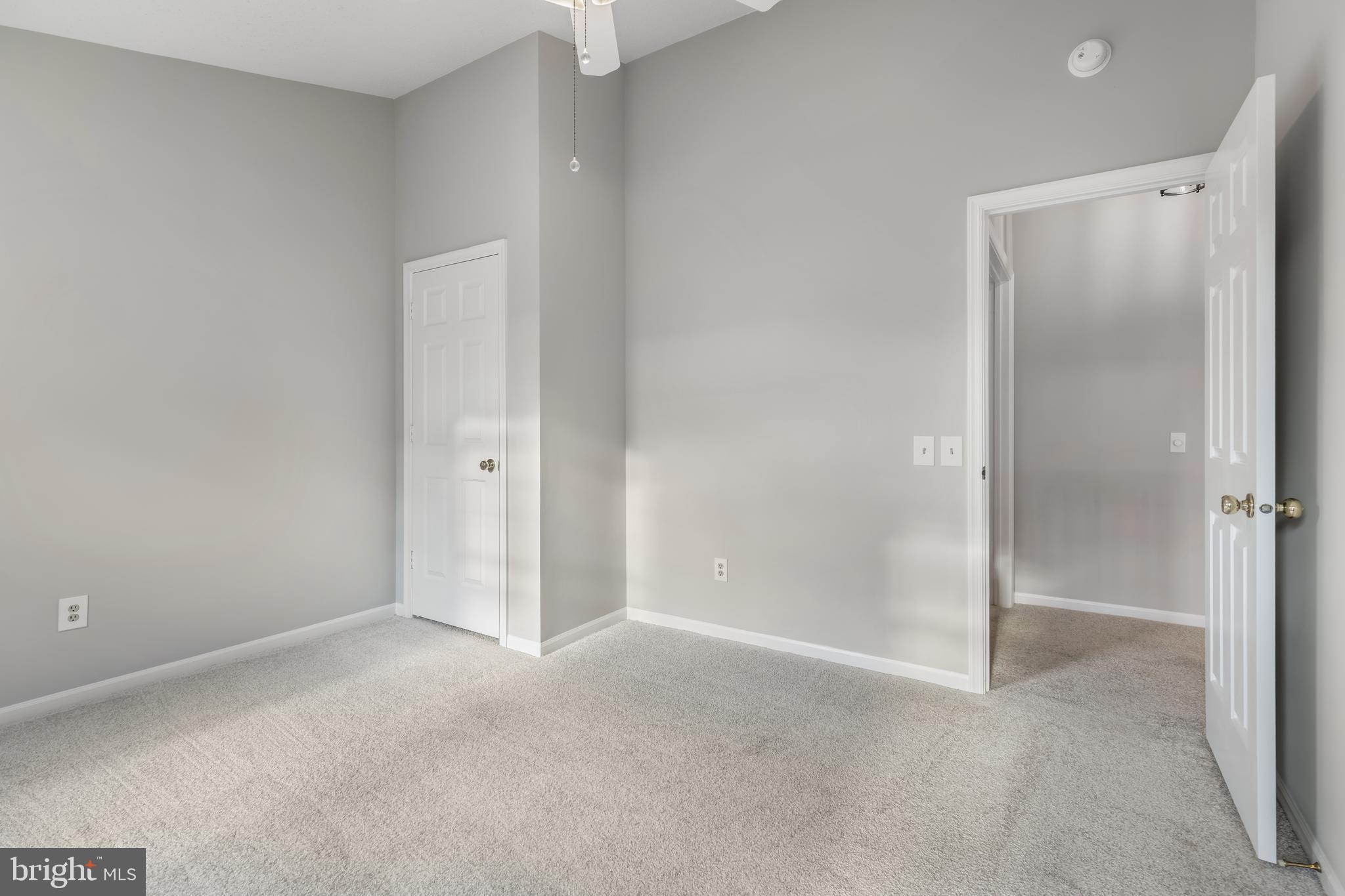 TWIN OAKS FARM - Residential