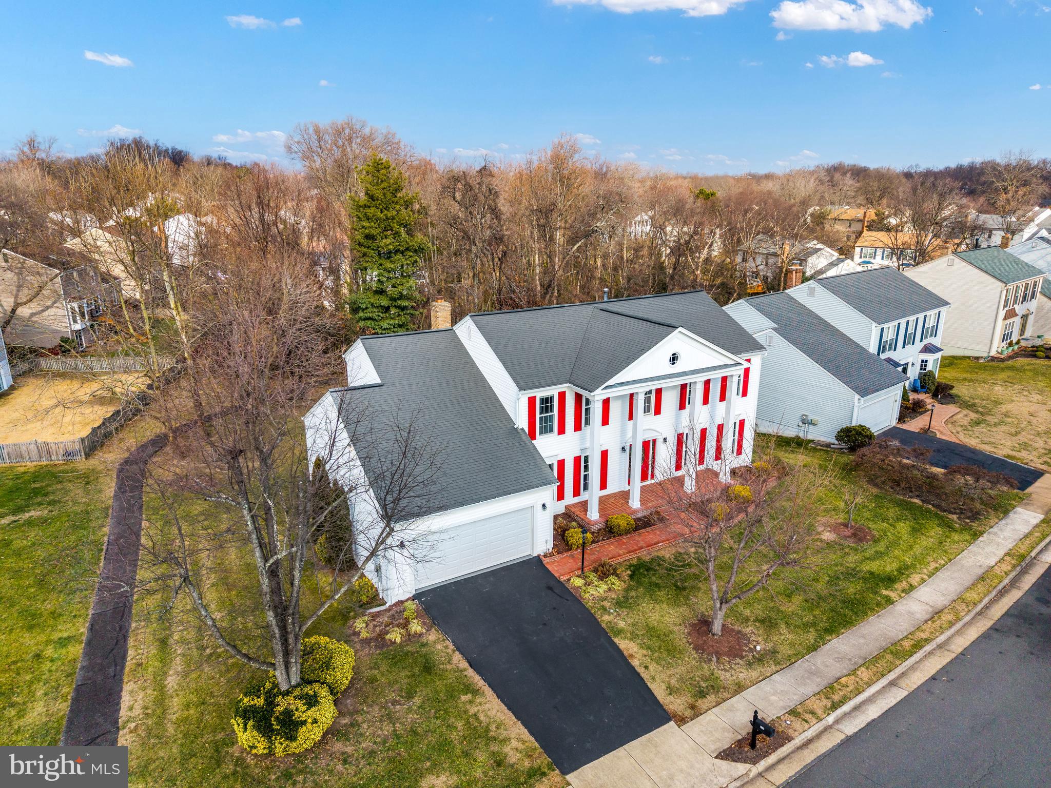 TWIN OAKS FARM - Residential