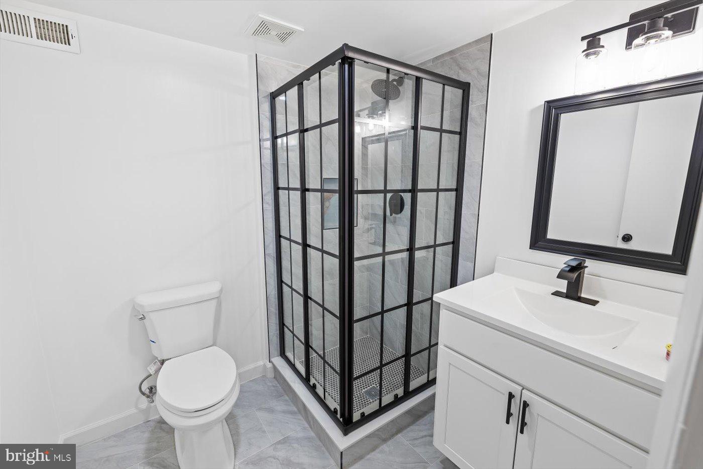 STONEYBROOKE - Residential