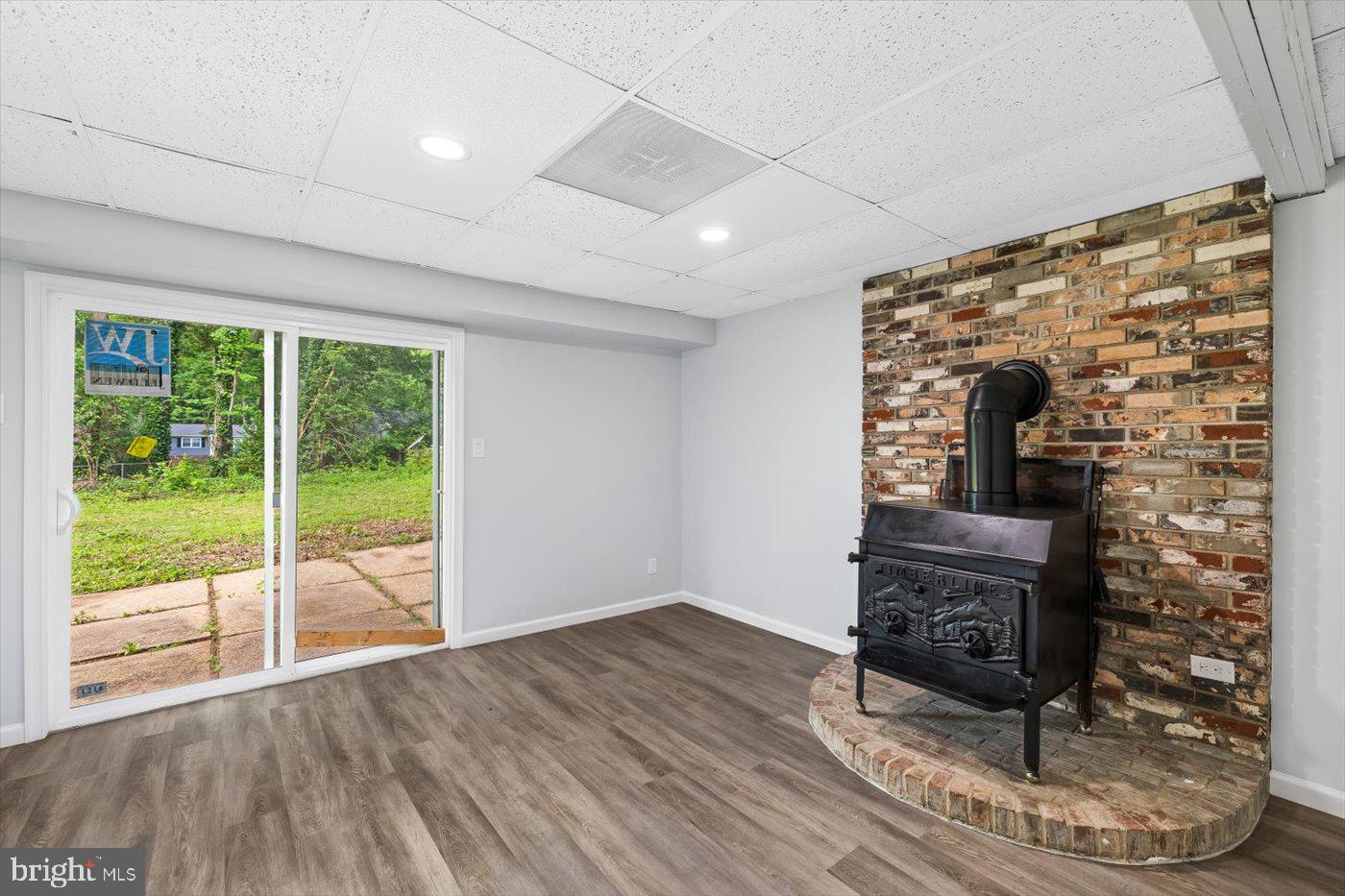 STONEYBROOKE - Residential