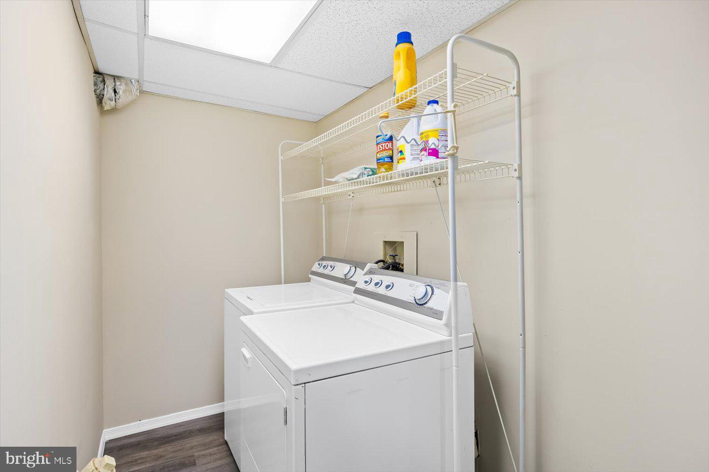 STONEYBROOKE - Residential