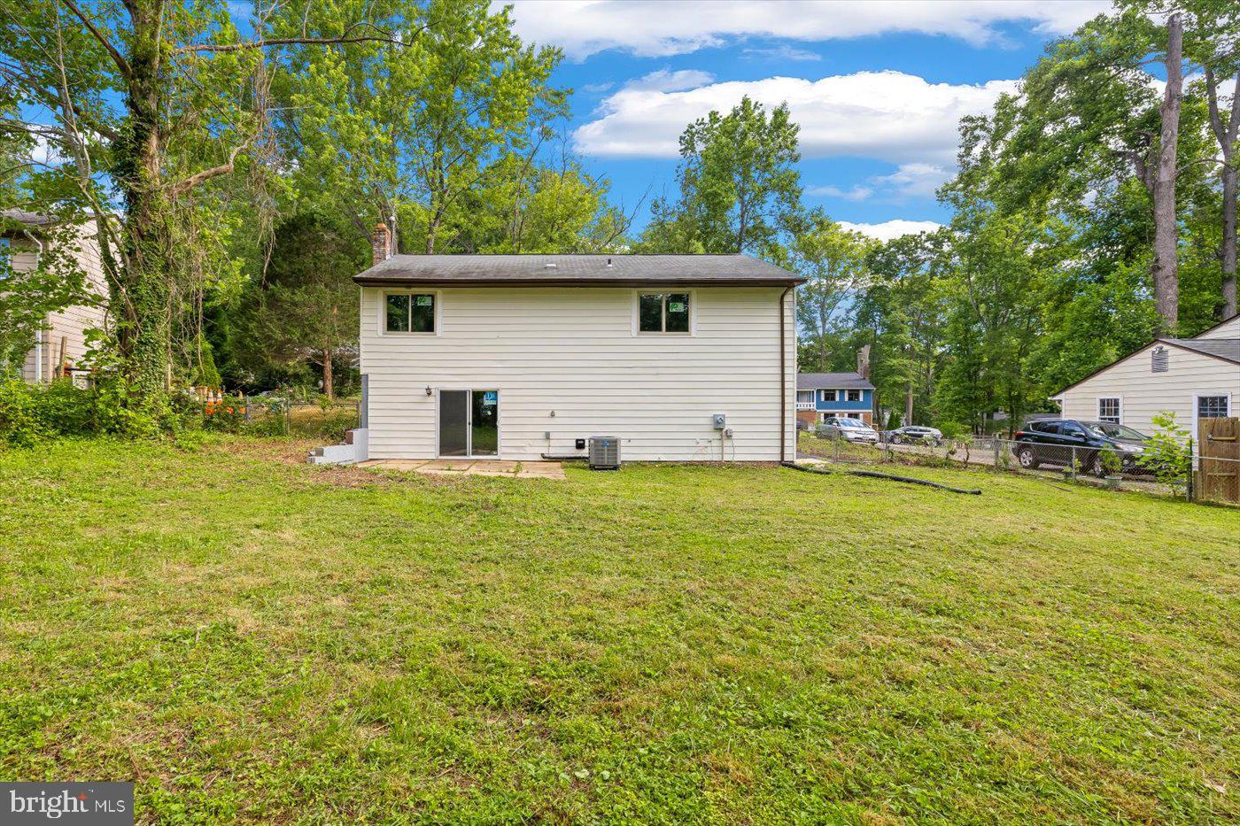 STONEYBROOKE - Residential