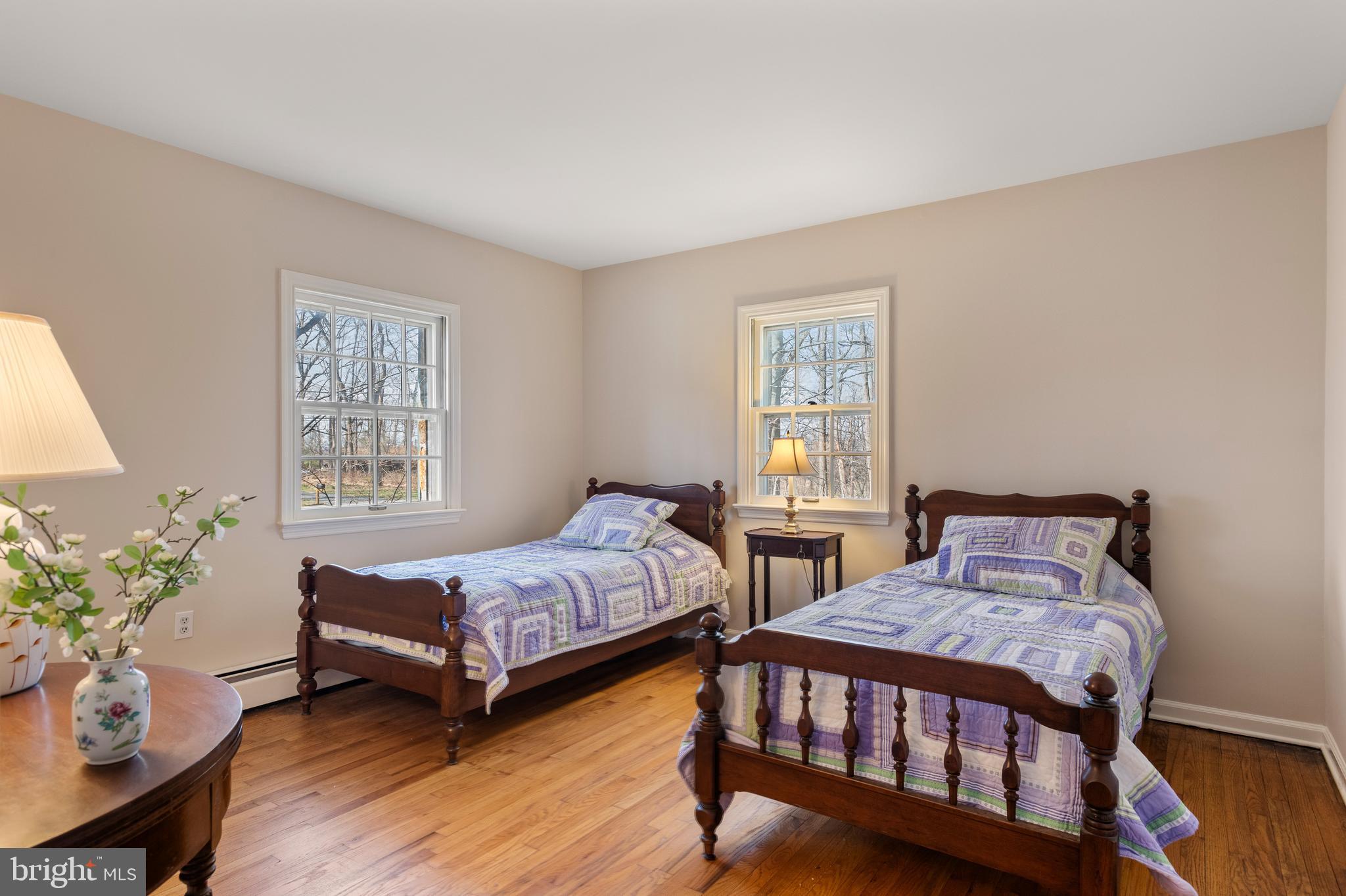 FOUR OAKS FARM - Residential