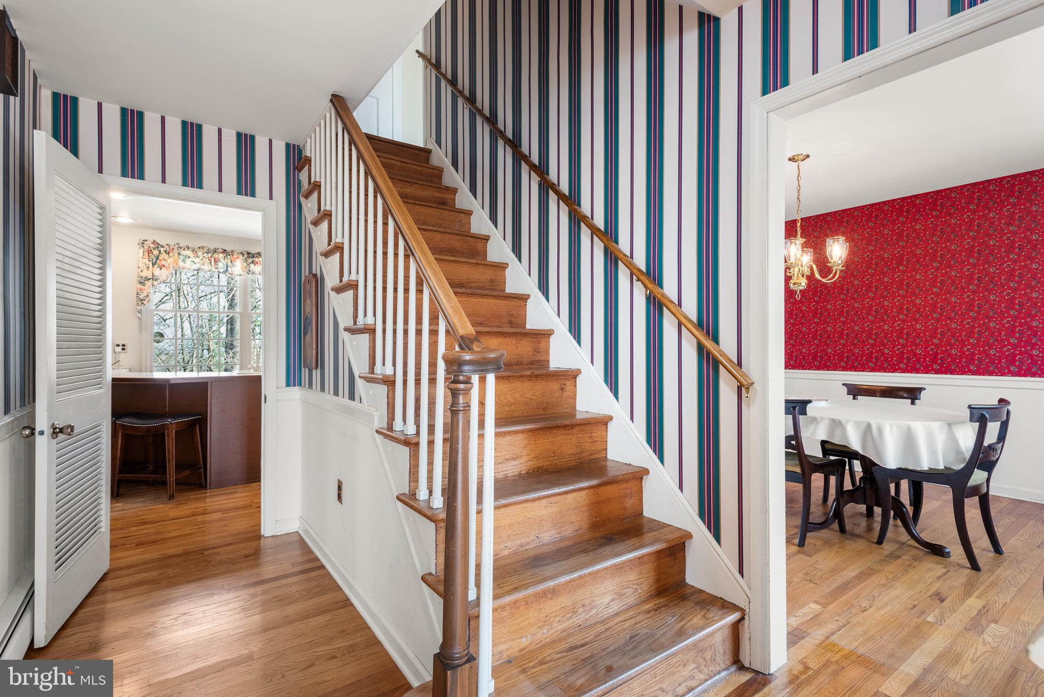 1116 TINKERHILL LANE