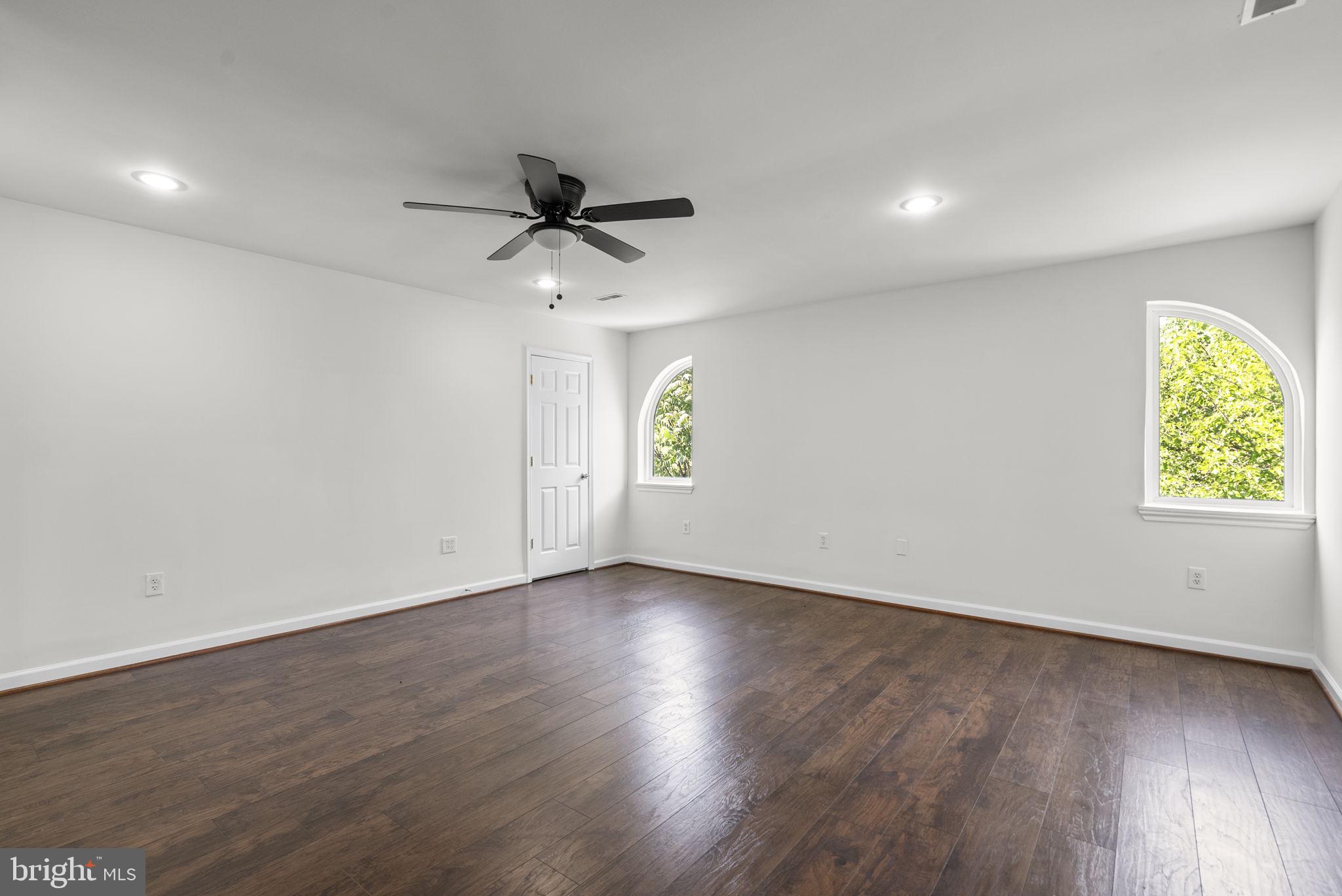 CLARKSBURG OUTSIDE - Residential