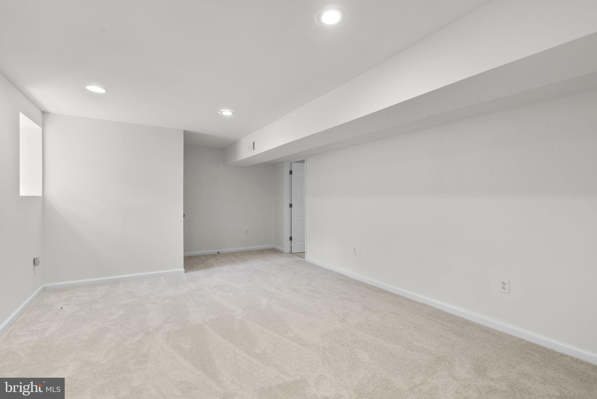 CLARKSBURG OUTSIDE - Residential