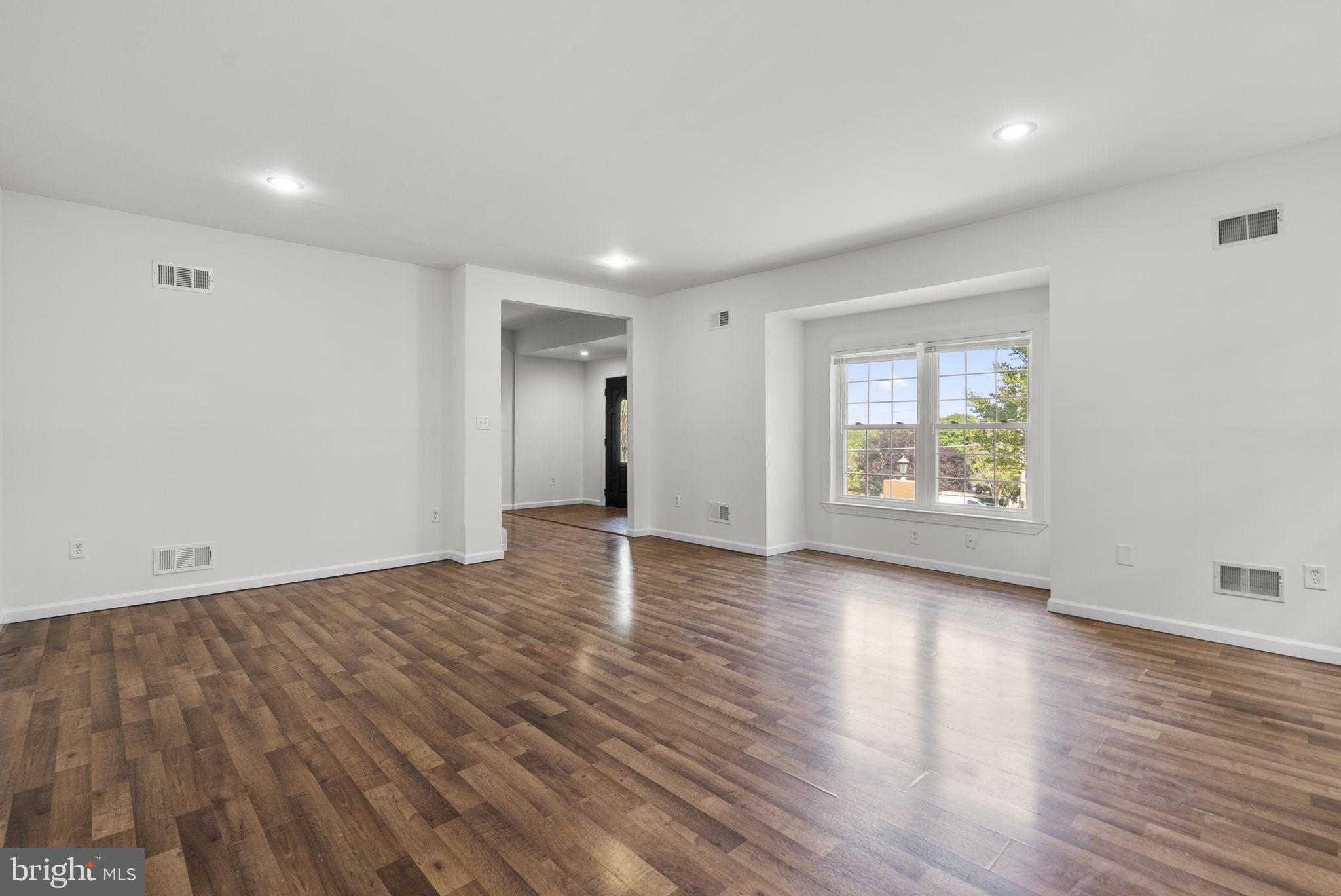 CLARKSBURG OUTSIDE - Residential