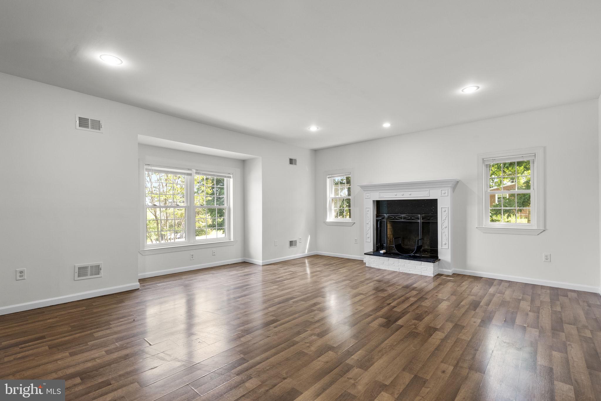CLARKSBURG OUTSIDE - Residential