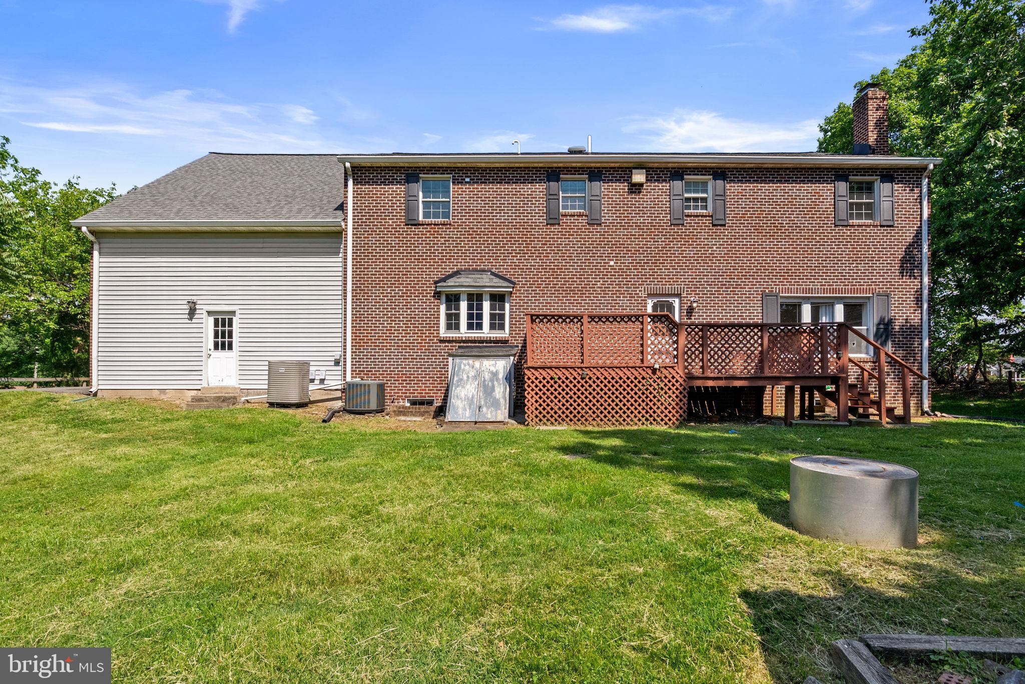 CLARKSBURG OUTSIDE - Residential