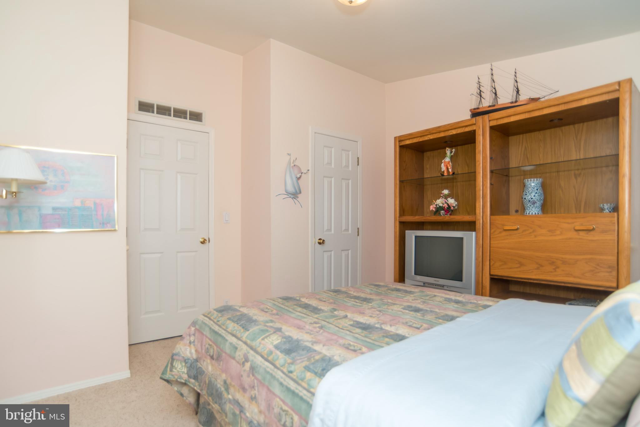 BUCKINGHAM SPRINGS - Residential