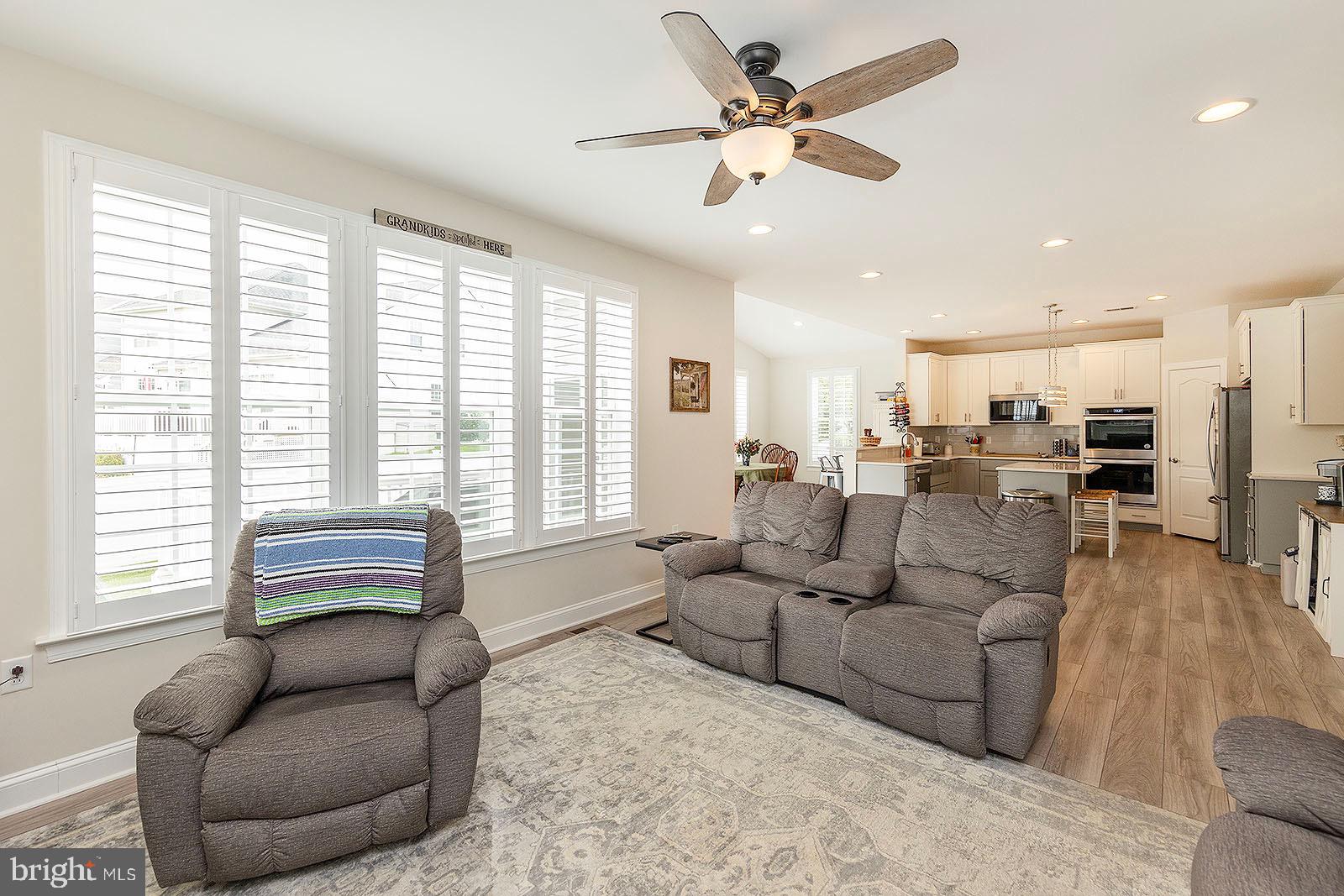 MARTINSBURG STATION - Residential