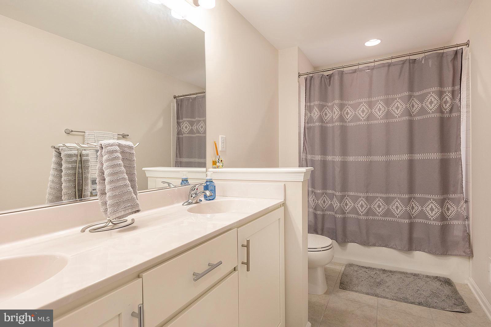 MARTINSBURG STATION - Residential