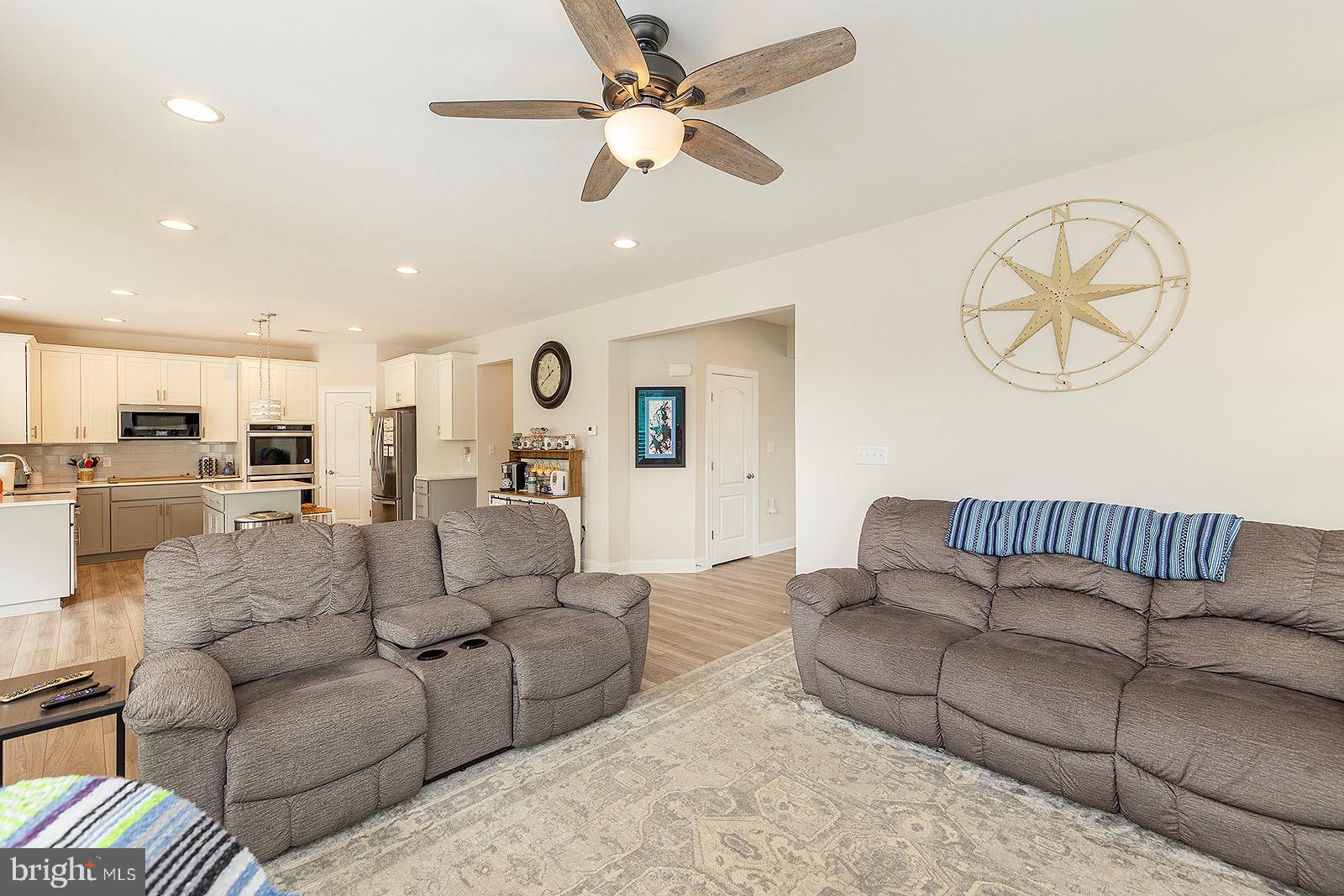 MARTINSBURG STATION - Residential