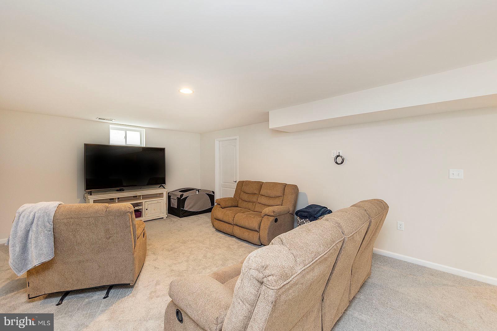 MARTINSBURG STATION - Residential