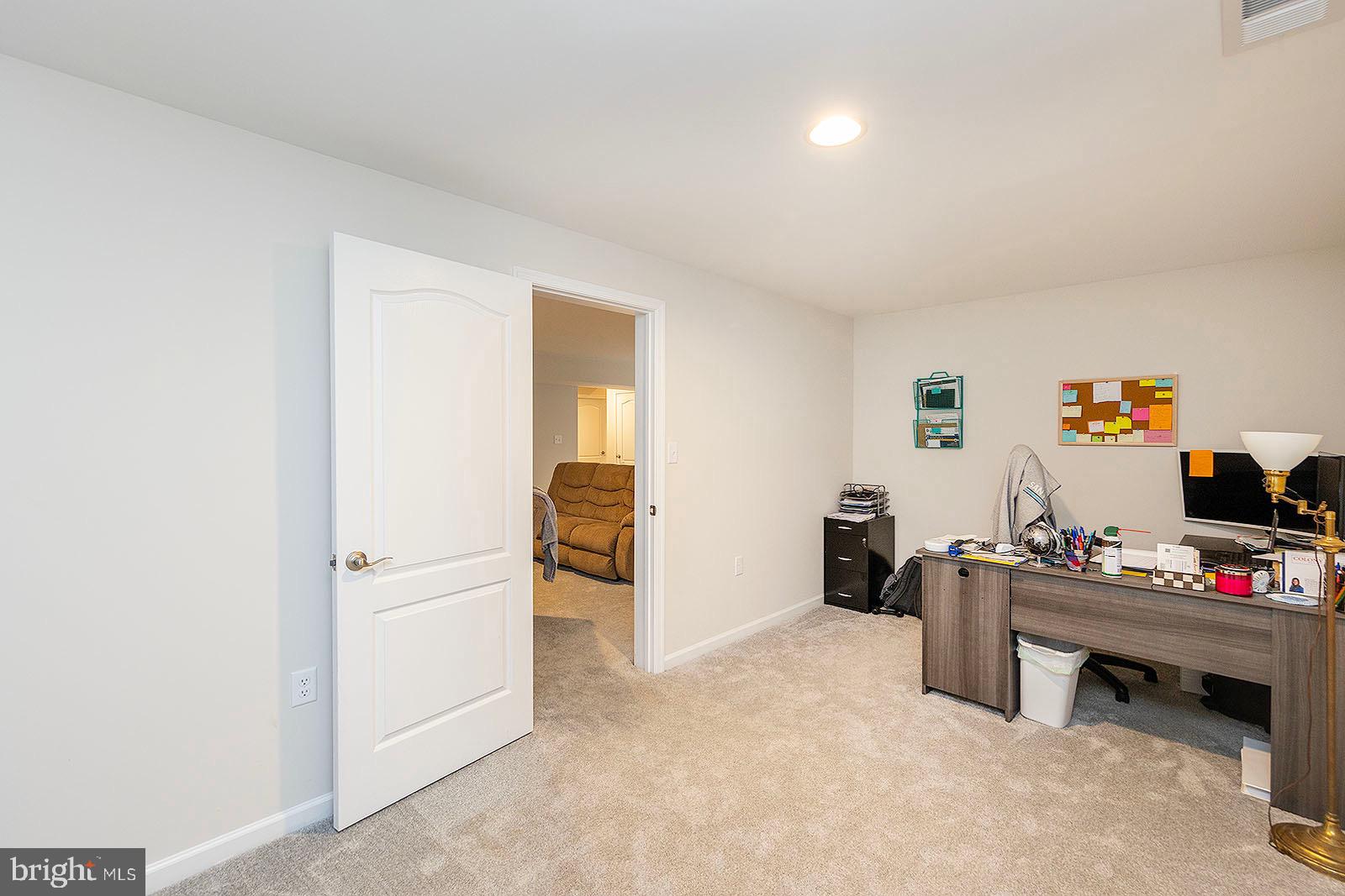 MARTINSBURG STATION - Residential