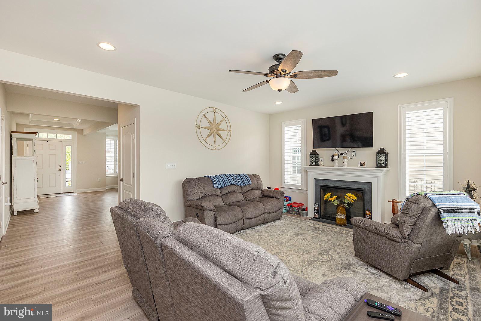 MARTINSBURG STATION - Residential