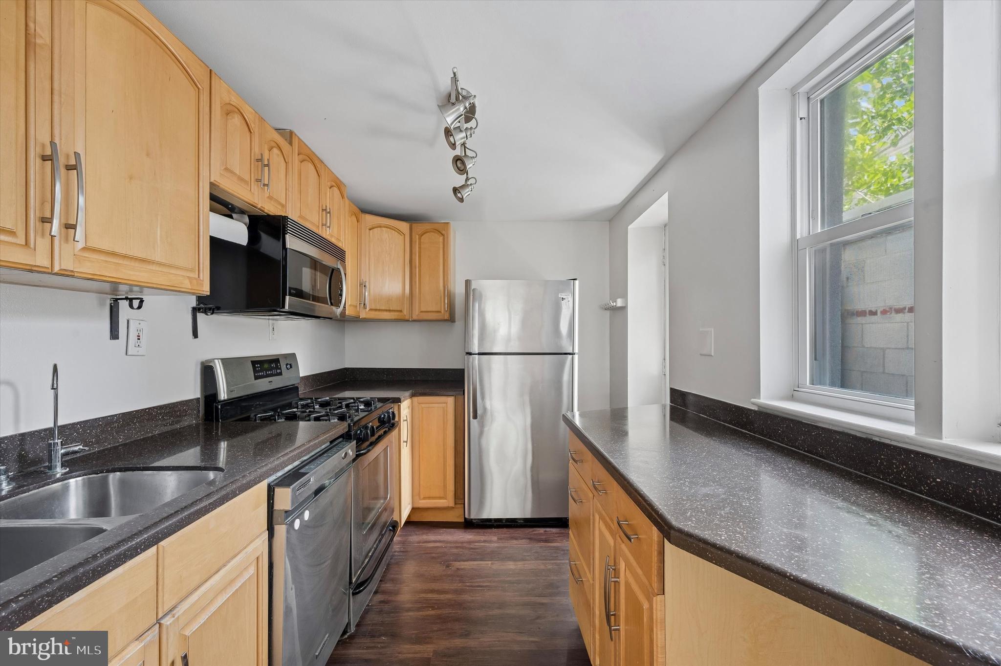BELLA VISTA - Residential