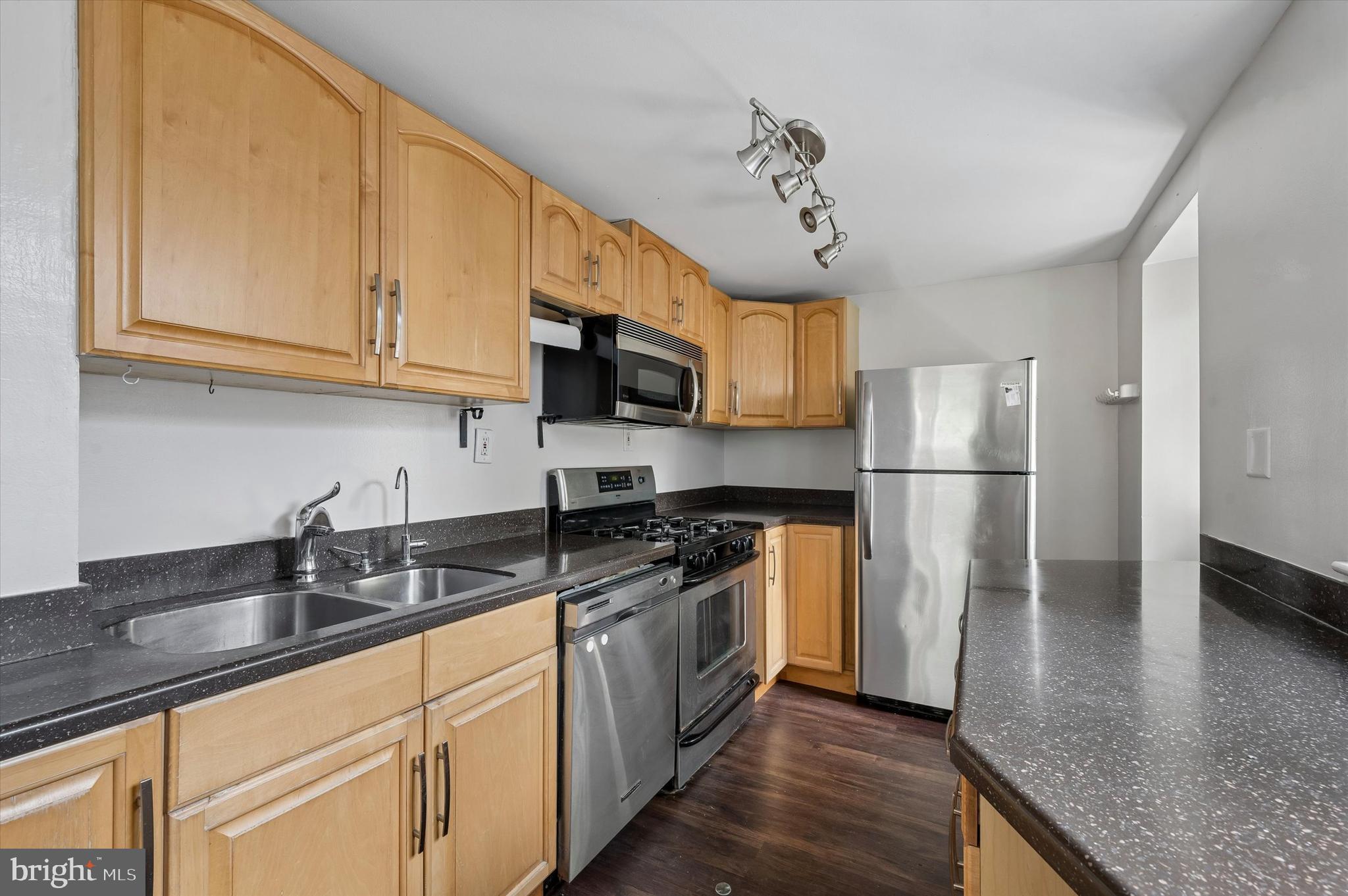 BELLA VISTA - Residential