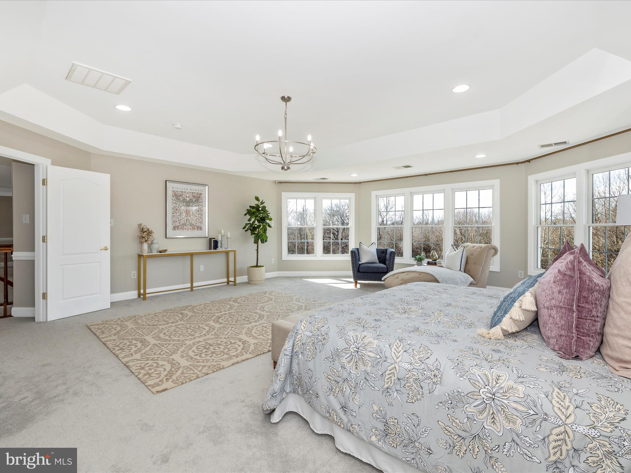 GREENHILLS FARM - Residential