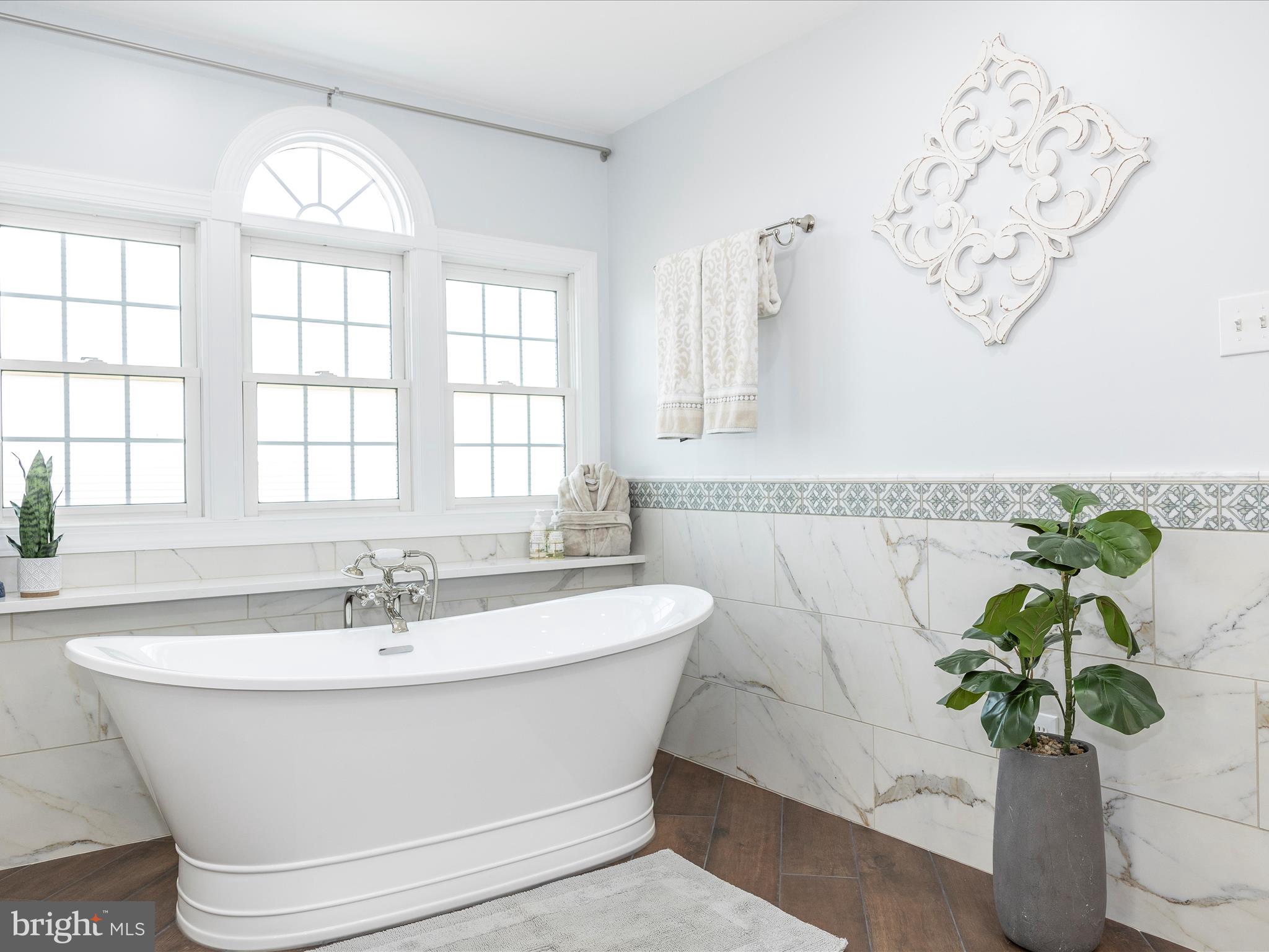 GREENHILLS FARM - Residential