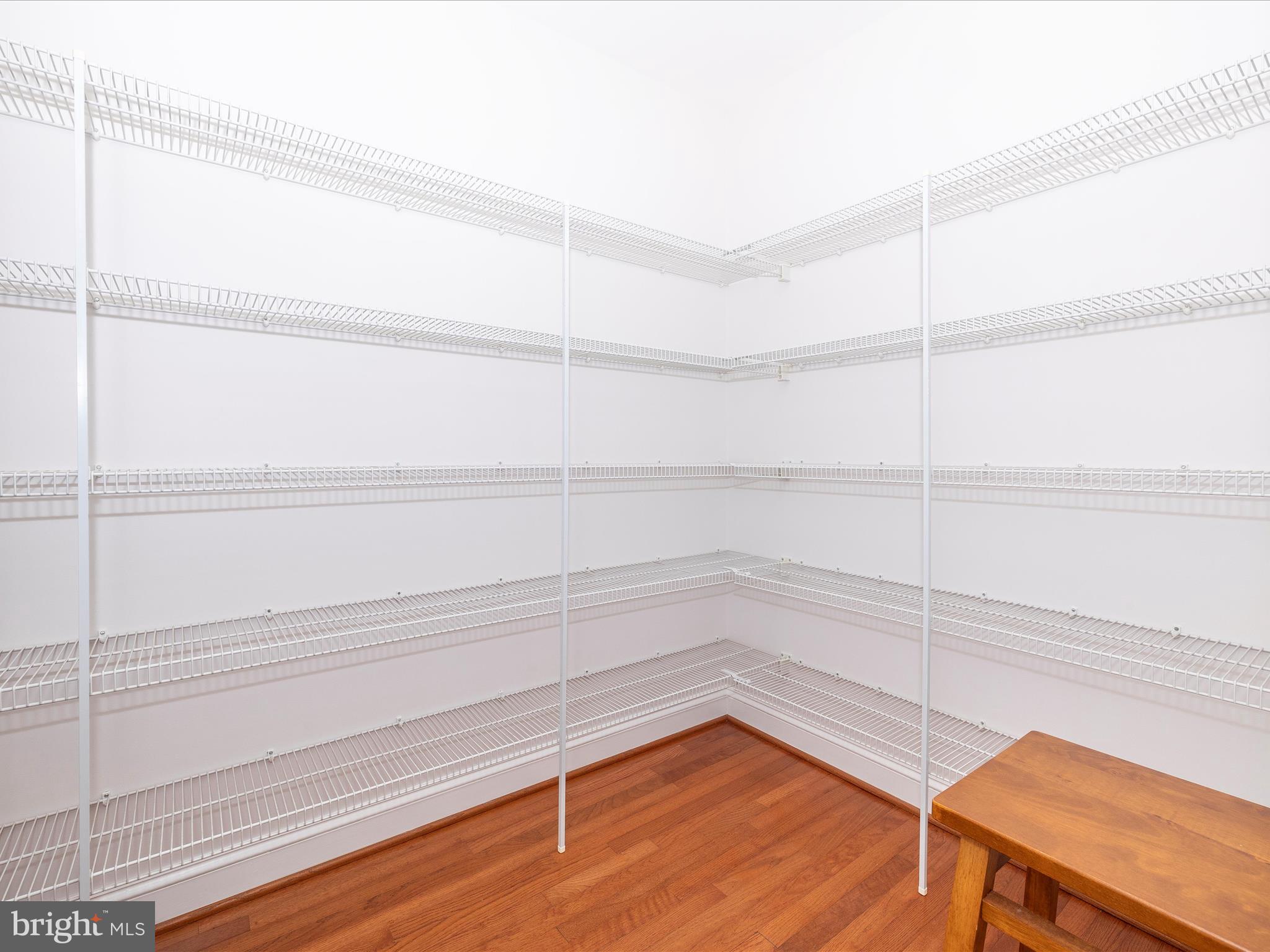 GREENHILLS FARM - Residential