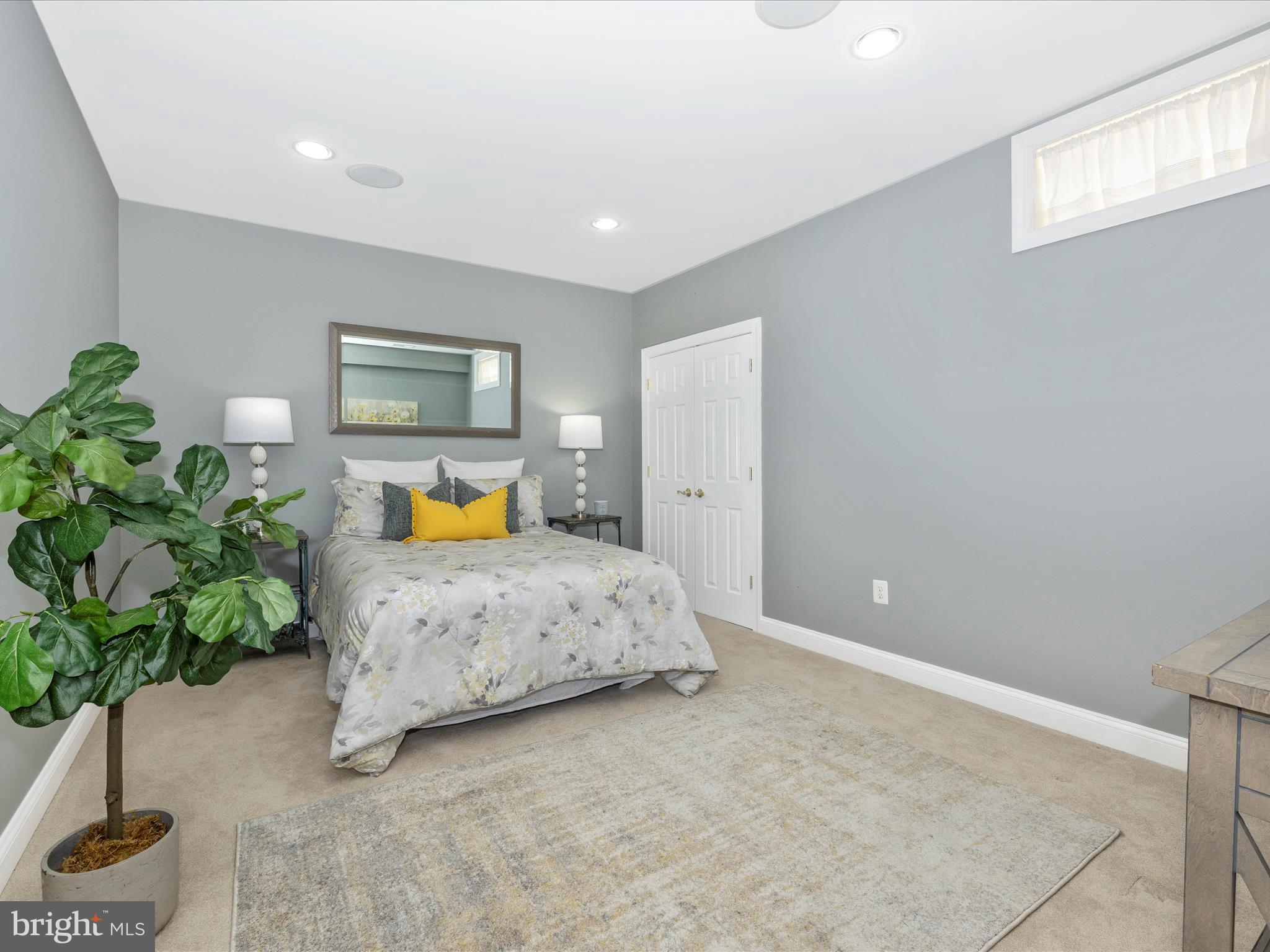 GREENHILLS FARM - Residential