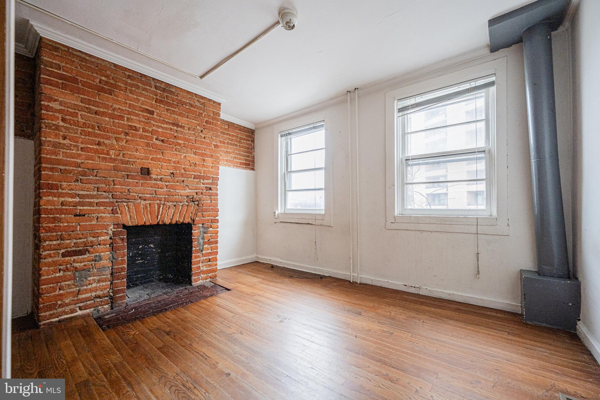 MOUNT VERNON PLACE HISTORIC DISTRICT - Residential