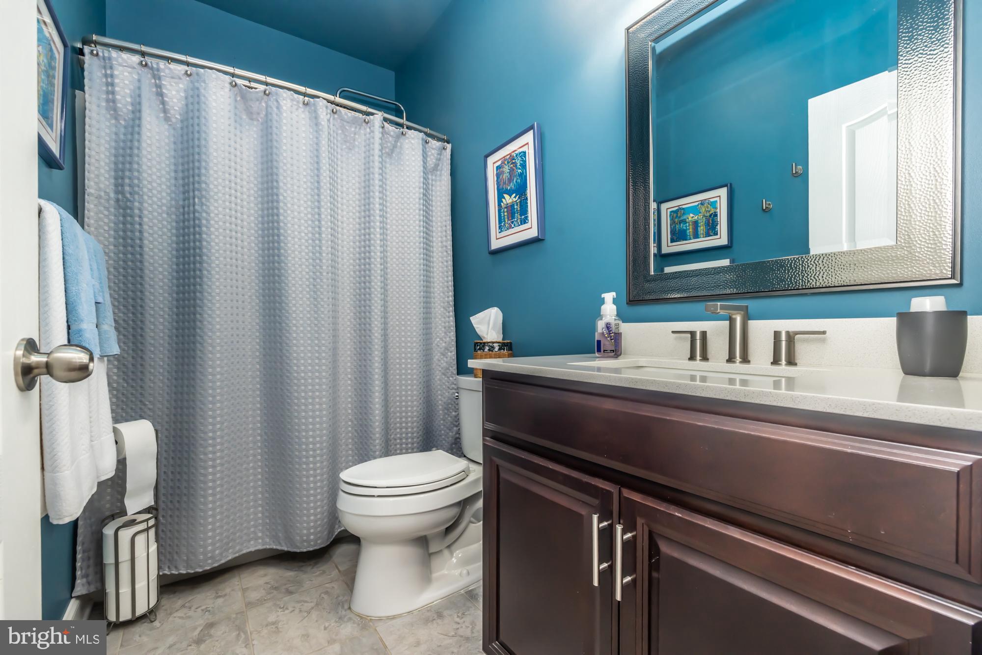 VILLAGES AT HILLVIEW - Residential