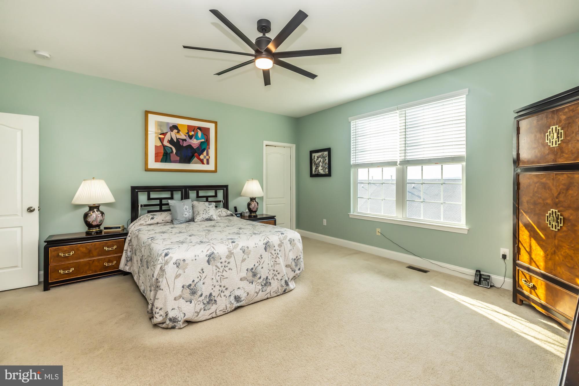 VILLAGES AT HILLVIEW - Residential