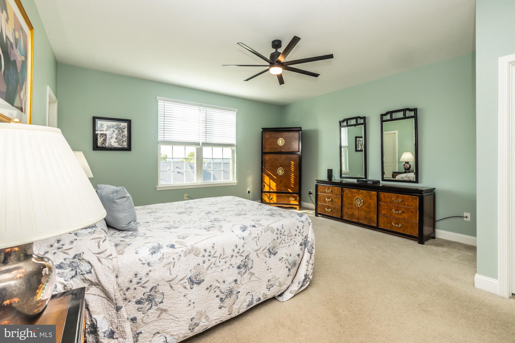 VILLAGES AT HILLVIEW - Residential