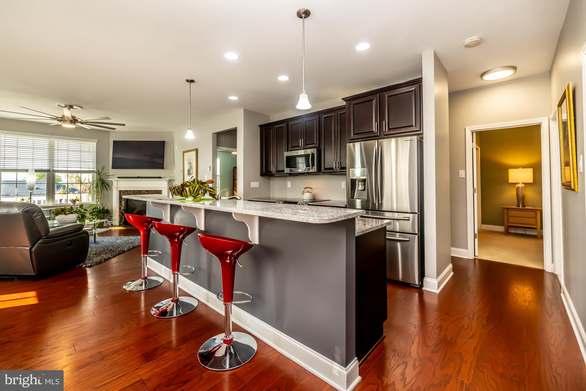 VILLAGES AT HILLVIEW - Residential