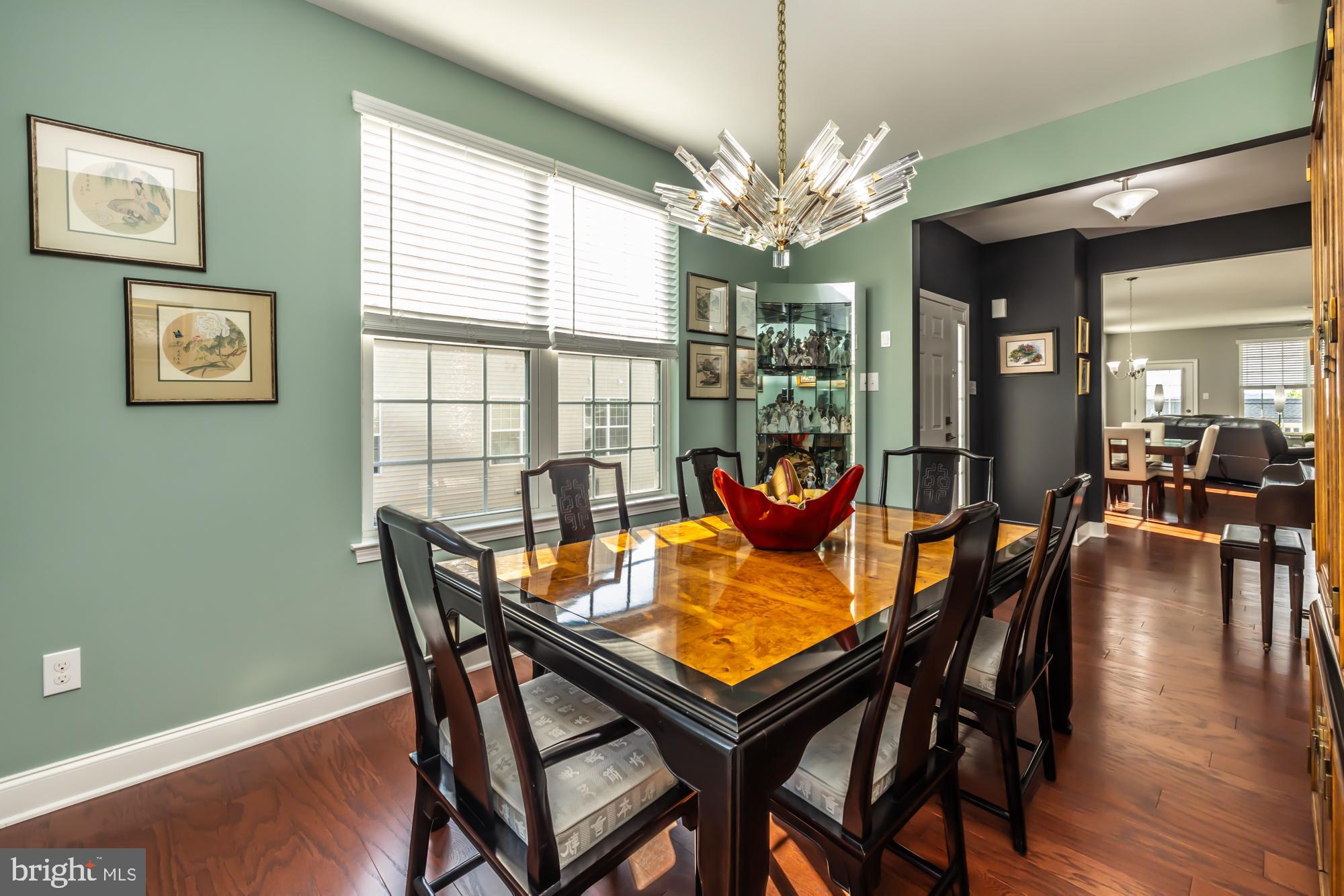 VILLAGES AT HILLVIEW - Residential