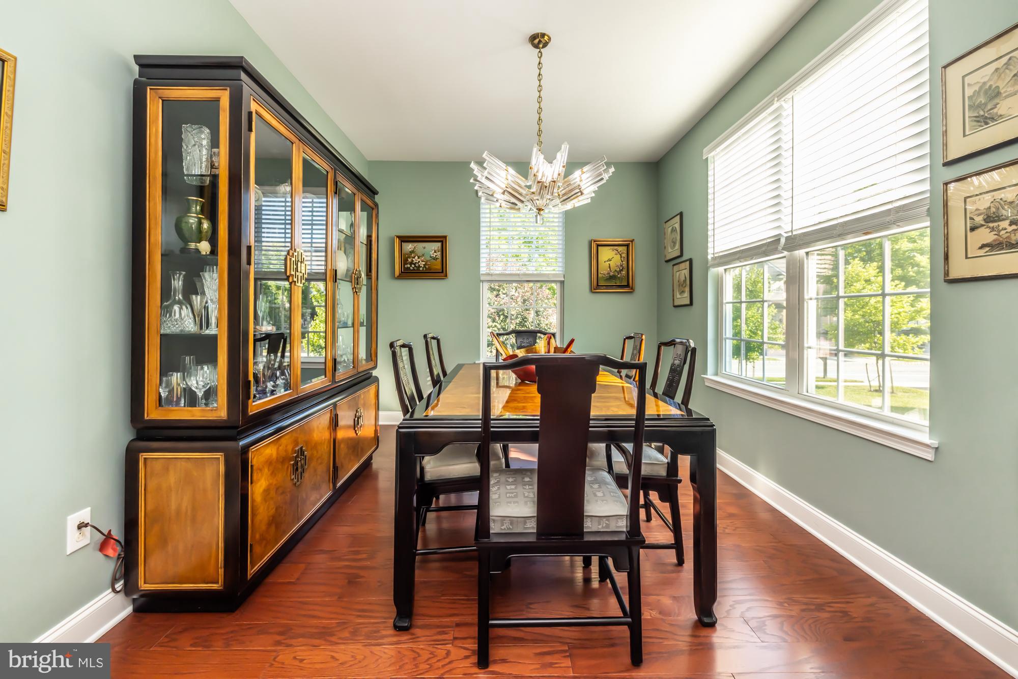 VILLAGES AT HILLVIEW - Residential