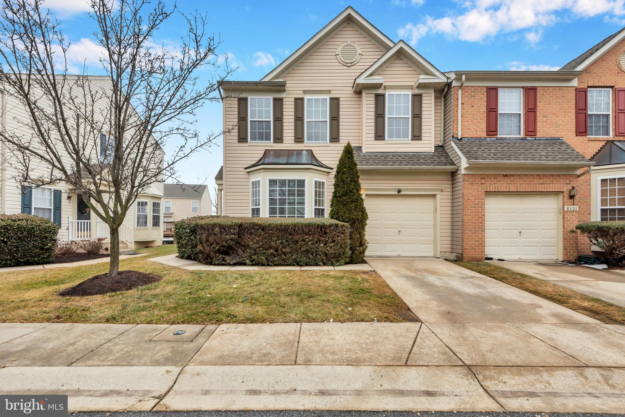 STOCKBRIDGE OVERLOOK - Residential