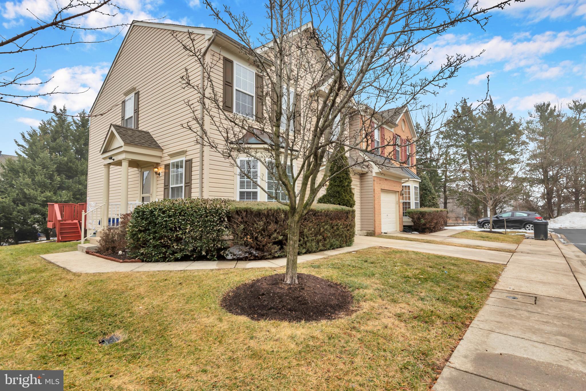 STOCKBRIDGE OVERLOOK - Residential