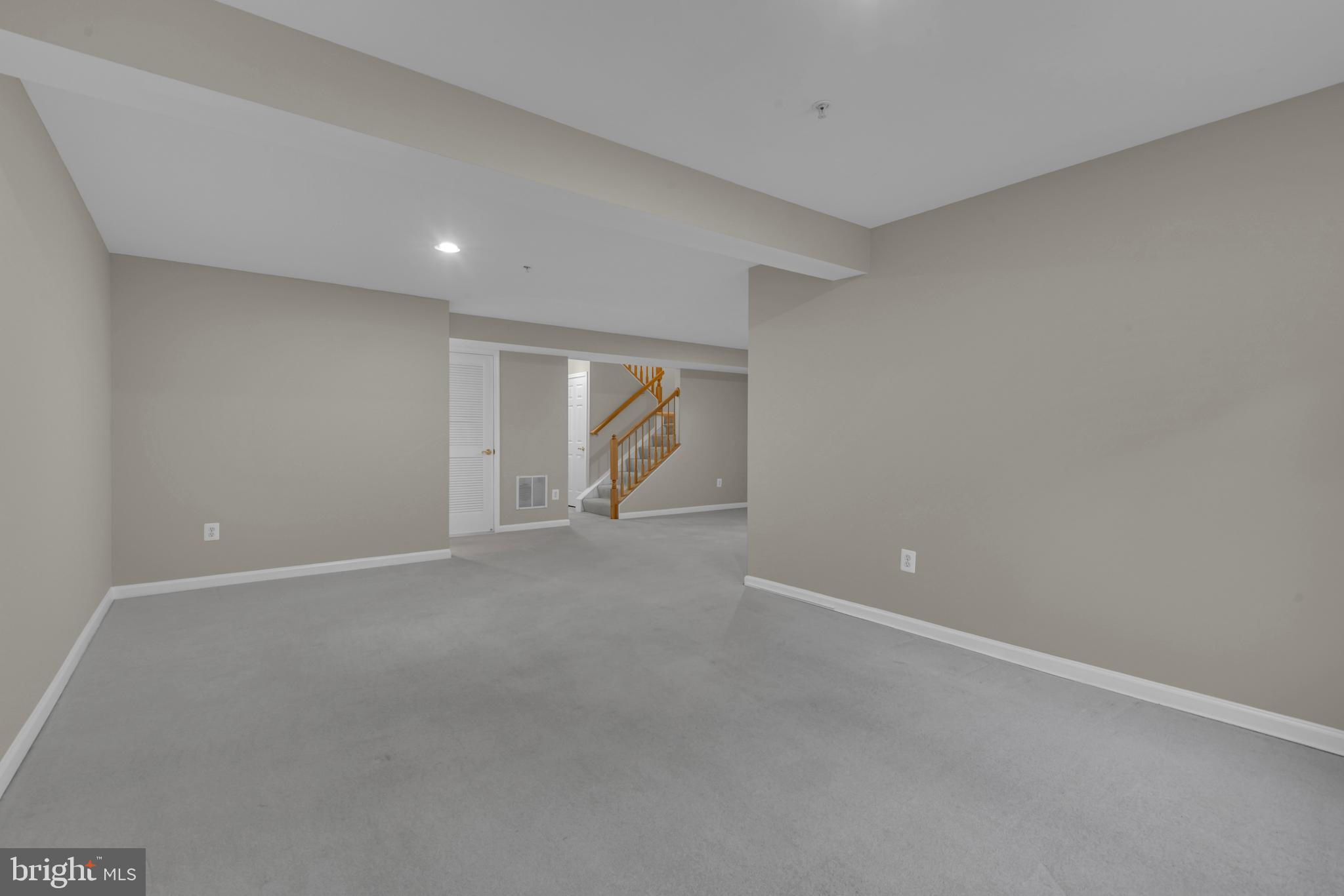 STOCKBRIDGE OVERLOOK - Residential