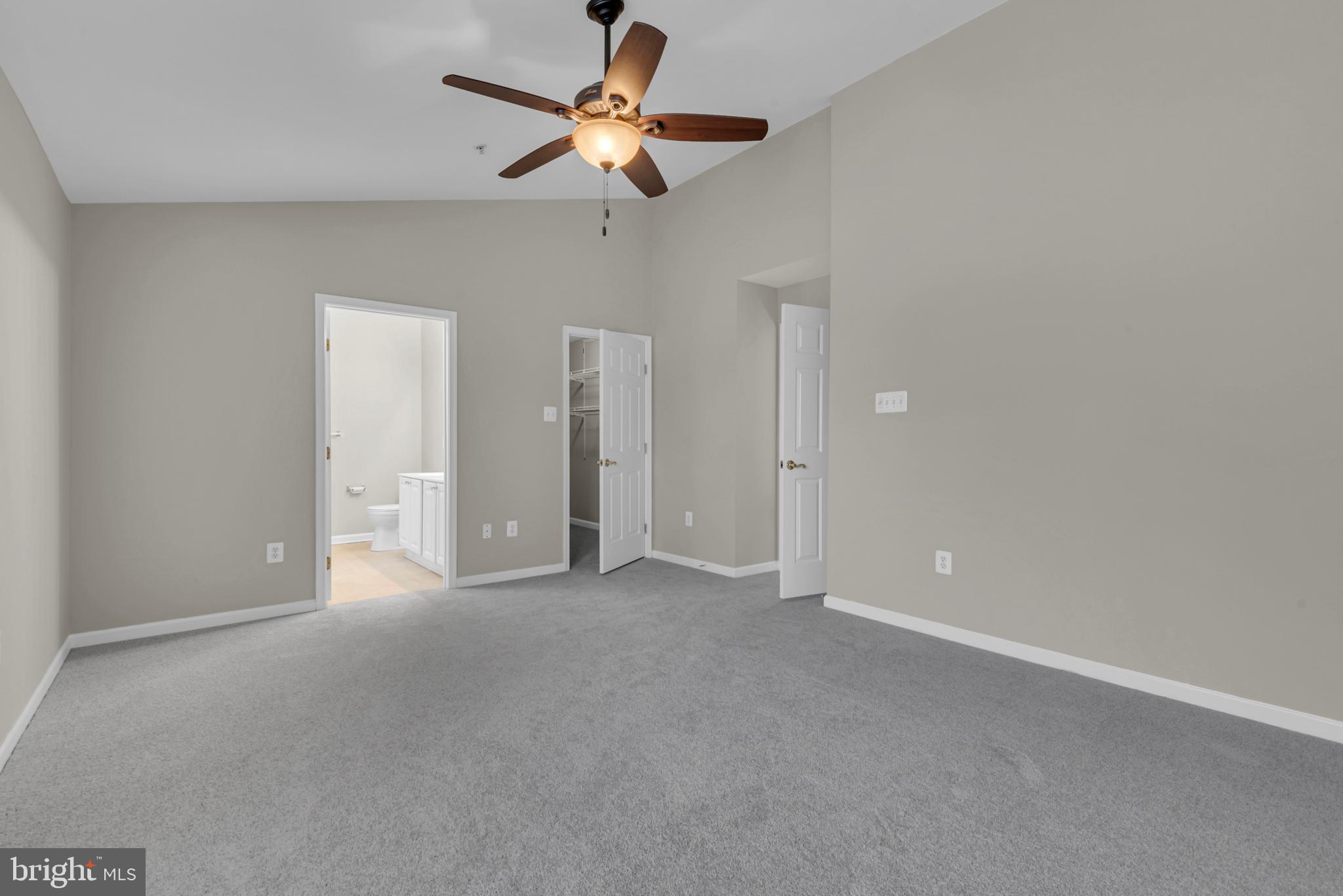 STOCKBRIDGE OVERLOOK - Residential