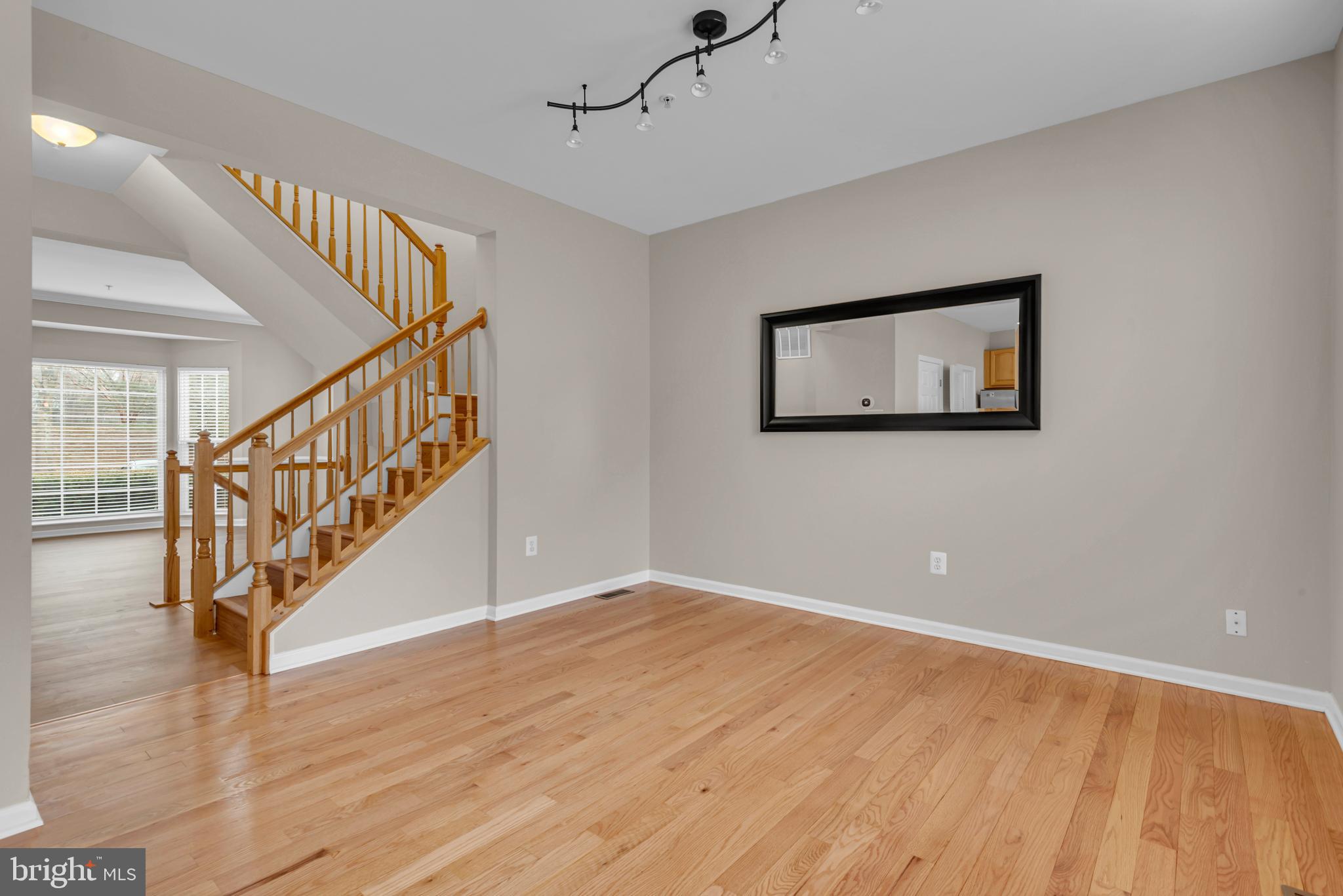 STOCKBRIDGE OVERLOOK - Residential