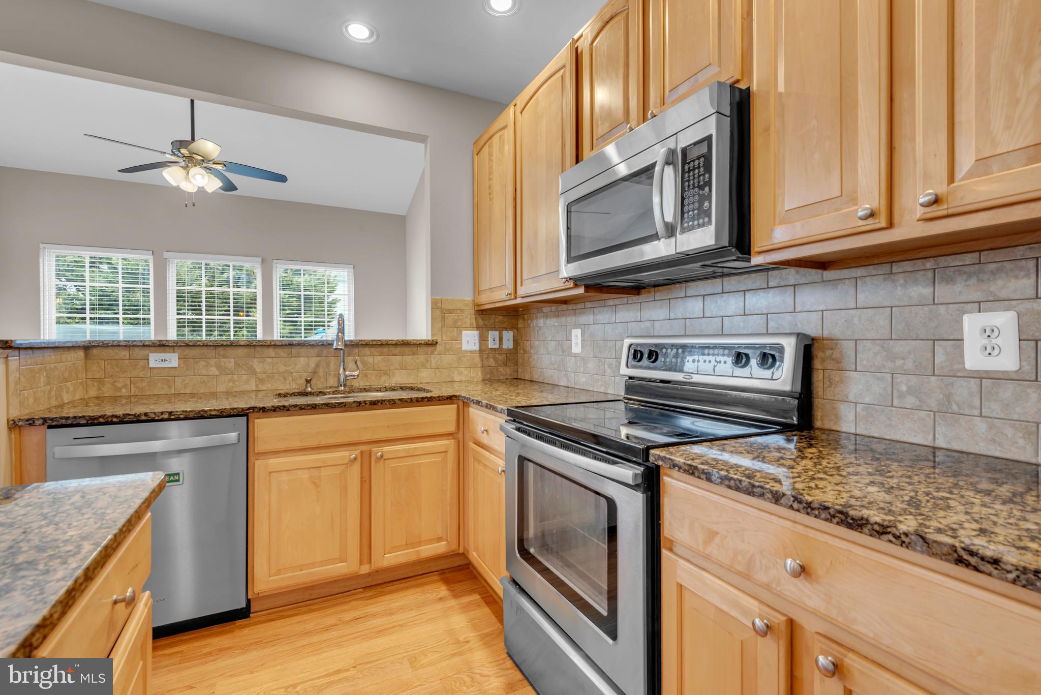 STOCKBRIDGE OVERLOOK - Residential