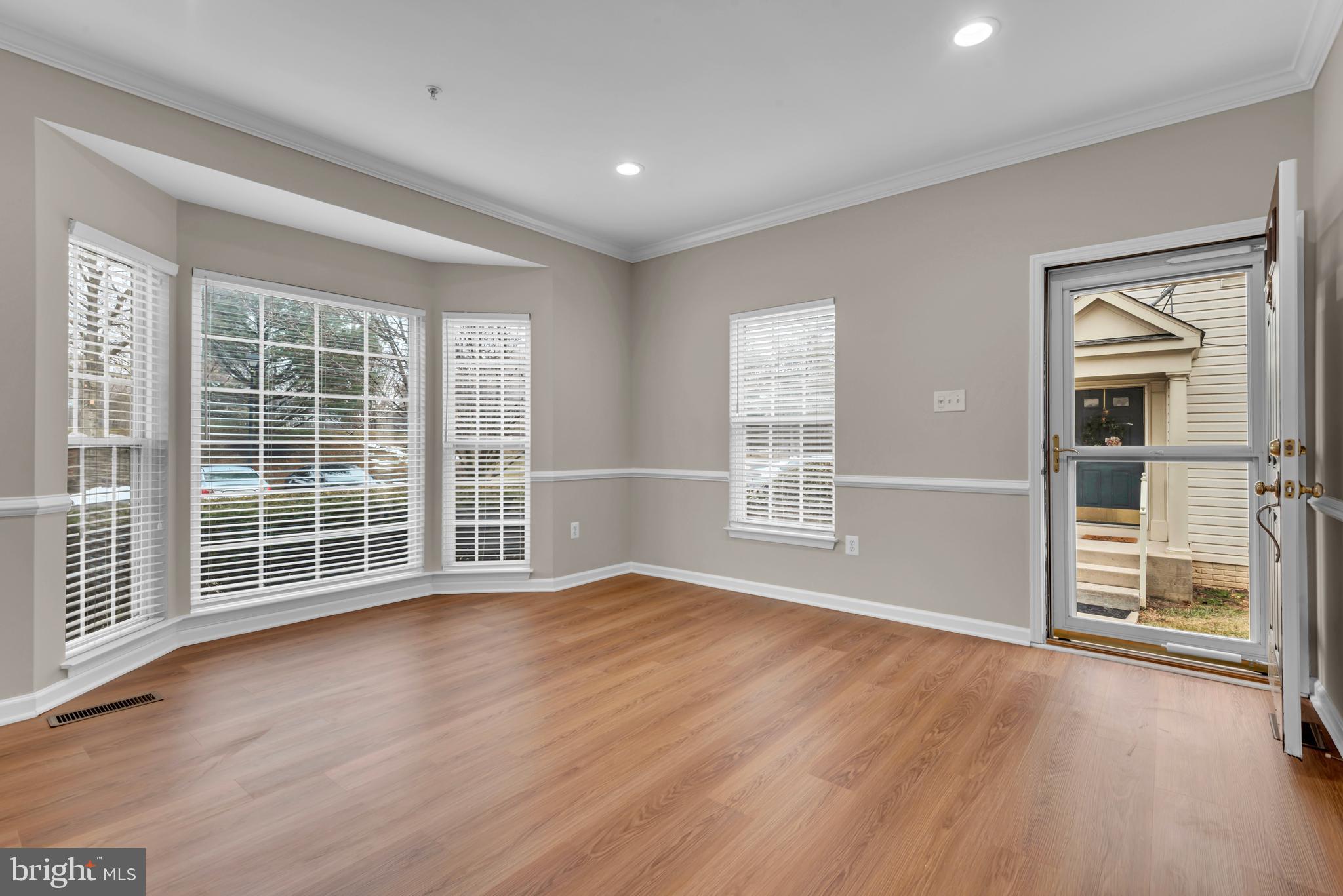 STOCKBRIDGE OVERLOOK - Residential