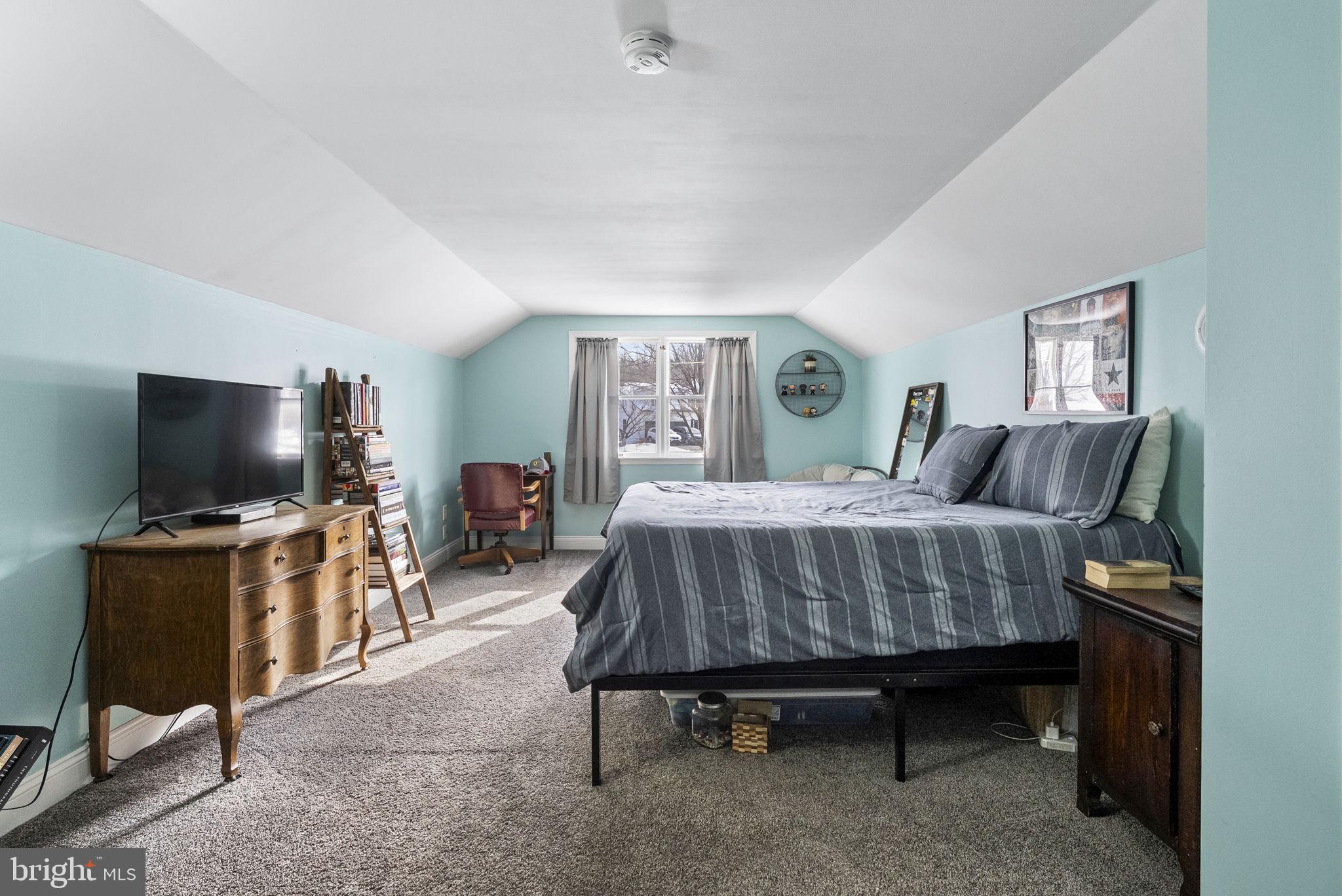 CROSS KEYS - Residential