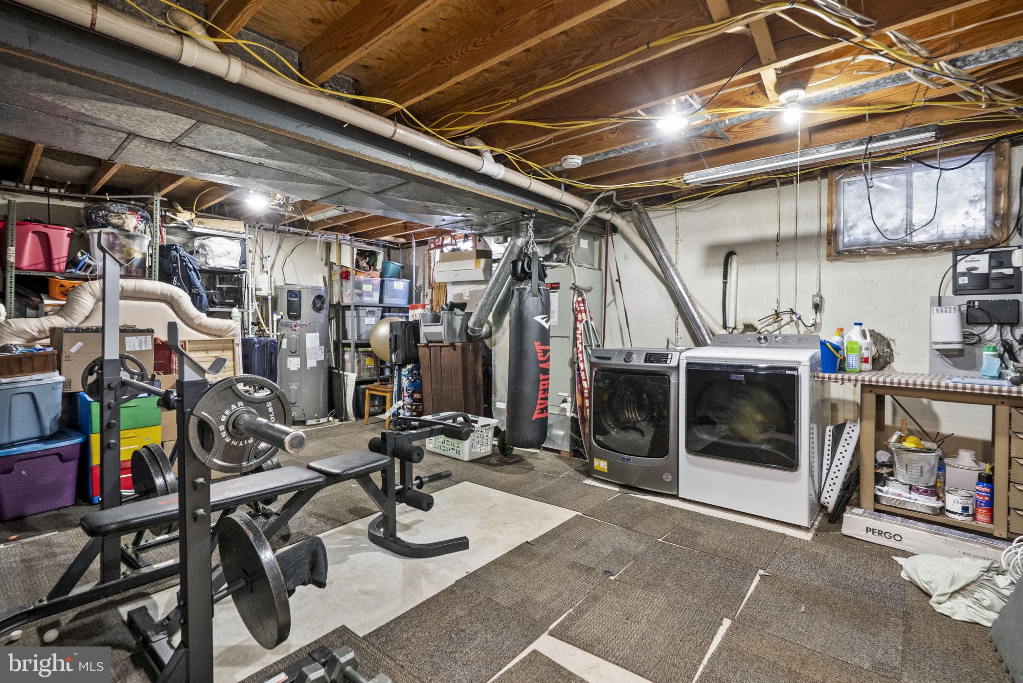 CROSS KEYS - Residential