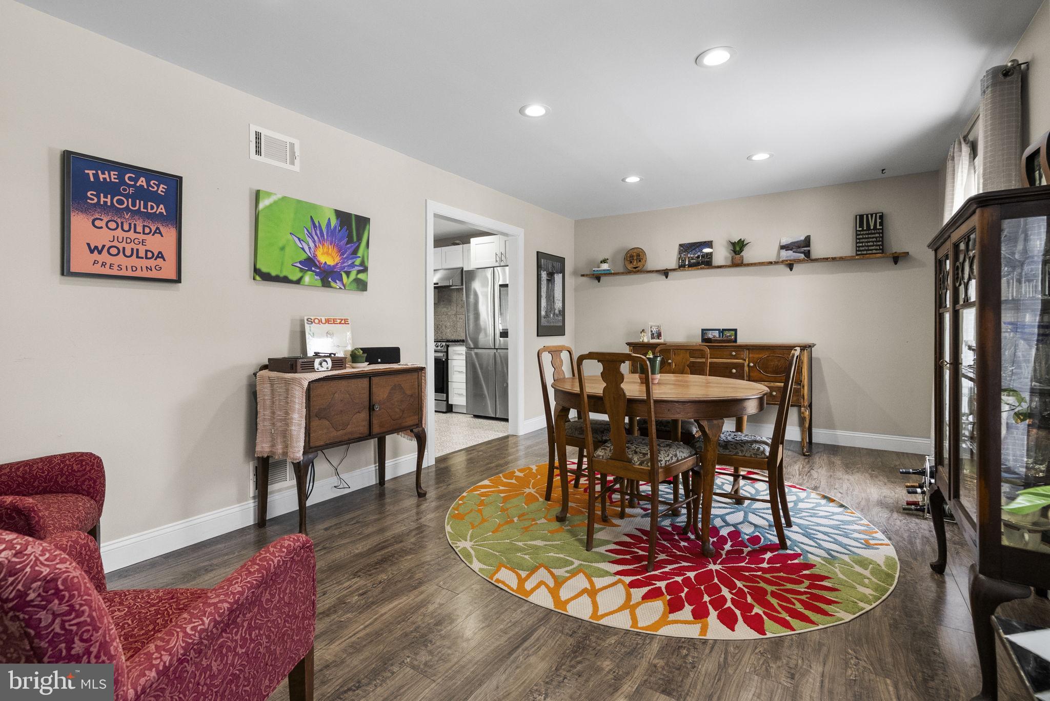 CROSS KEYS - Residential