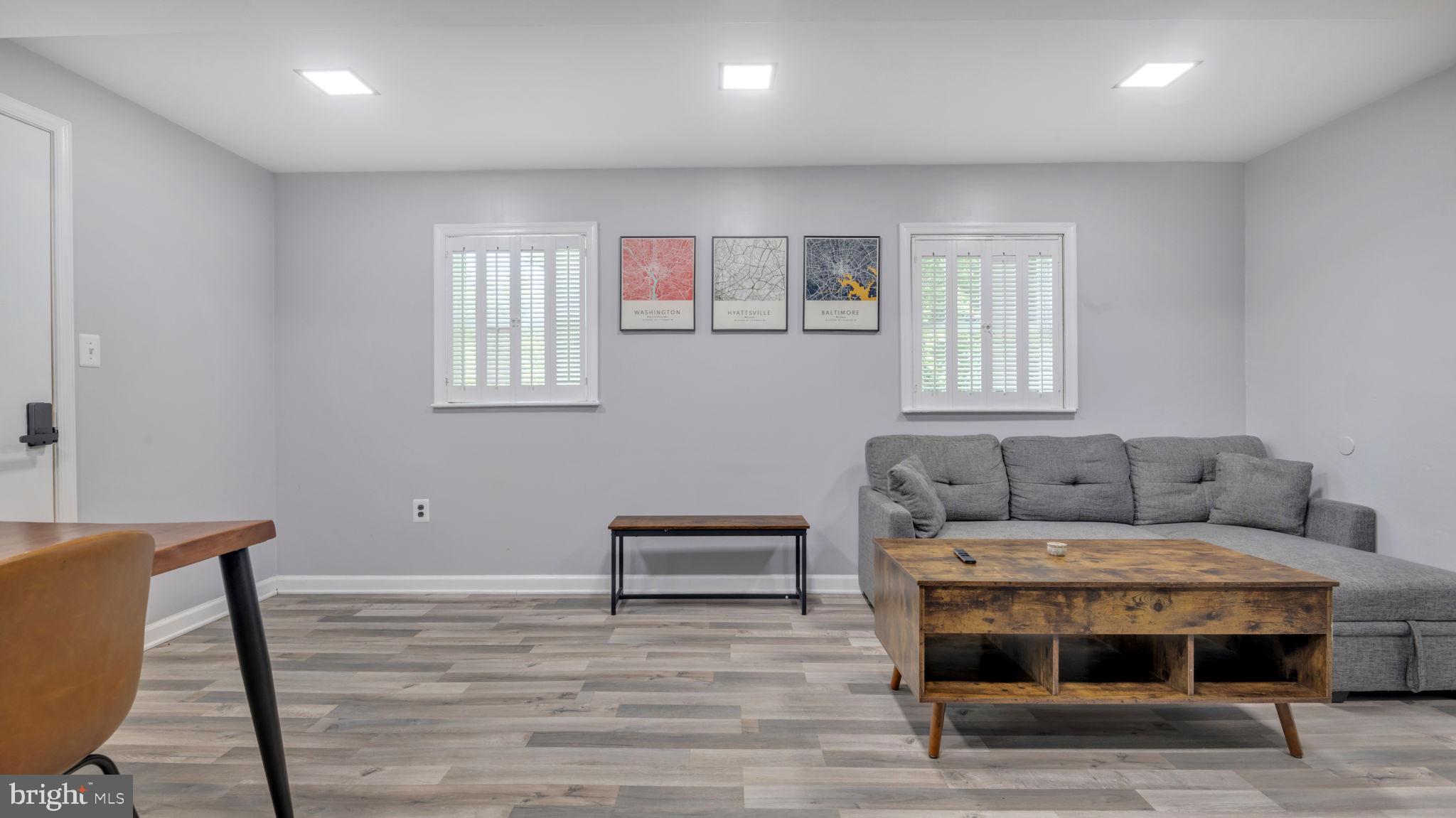 NORTH ENGLEWOOD - Residential Lease