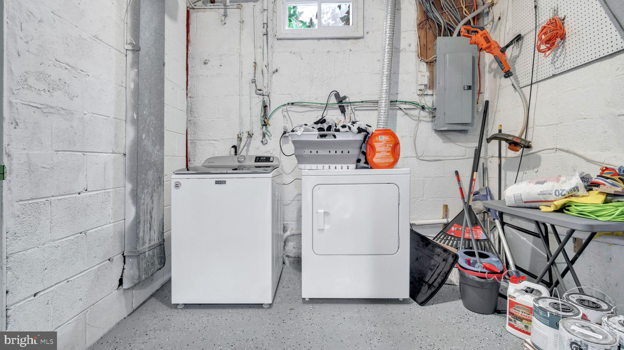 NORTH ENGLEWOOD - Residential Lease